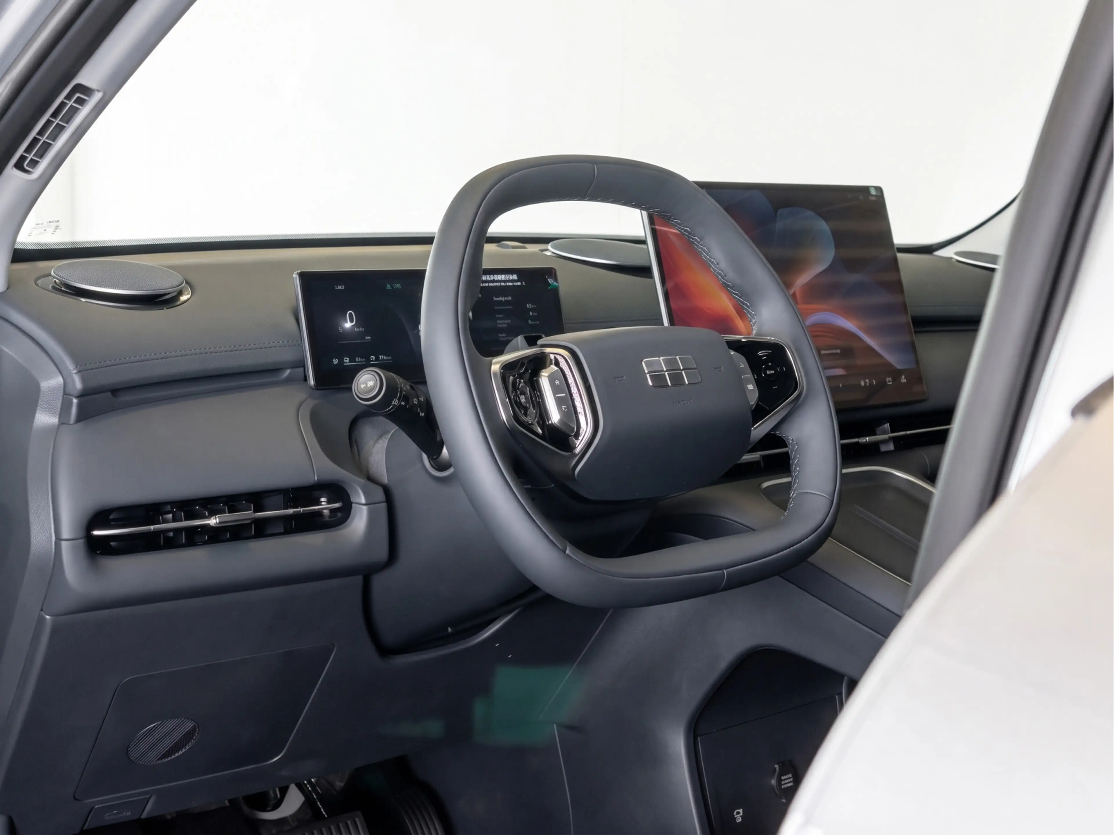 Geely Starray EM-i 1.5 Pro — photo 15