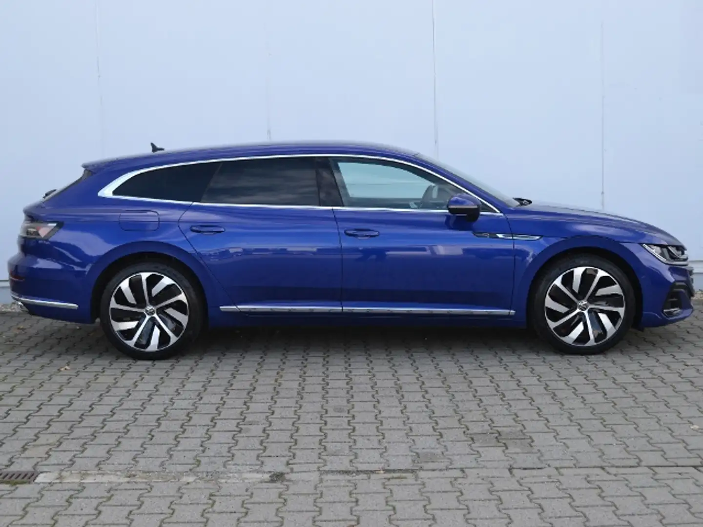 Volkswagen Arteon SB 1.4 TSI eHybrid 218 PS DSG R-Line STAND-HZ/IQ. Blau - 2