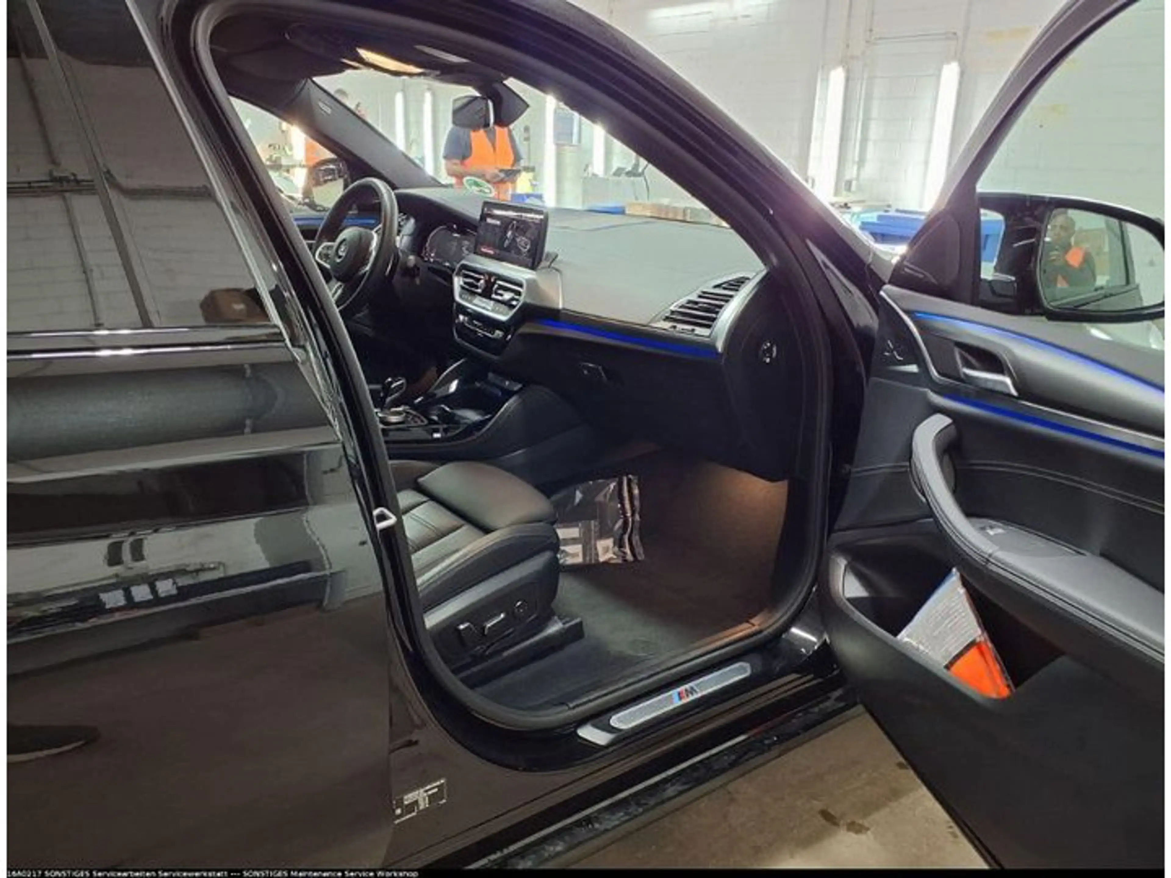 BMW X4 M 40i xDrive 21 ZOLL+PANO+AHK+STANDHZG — photo 7