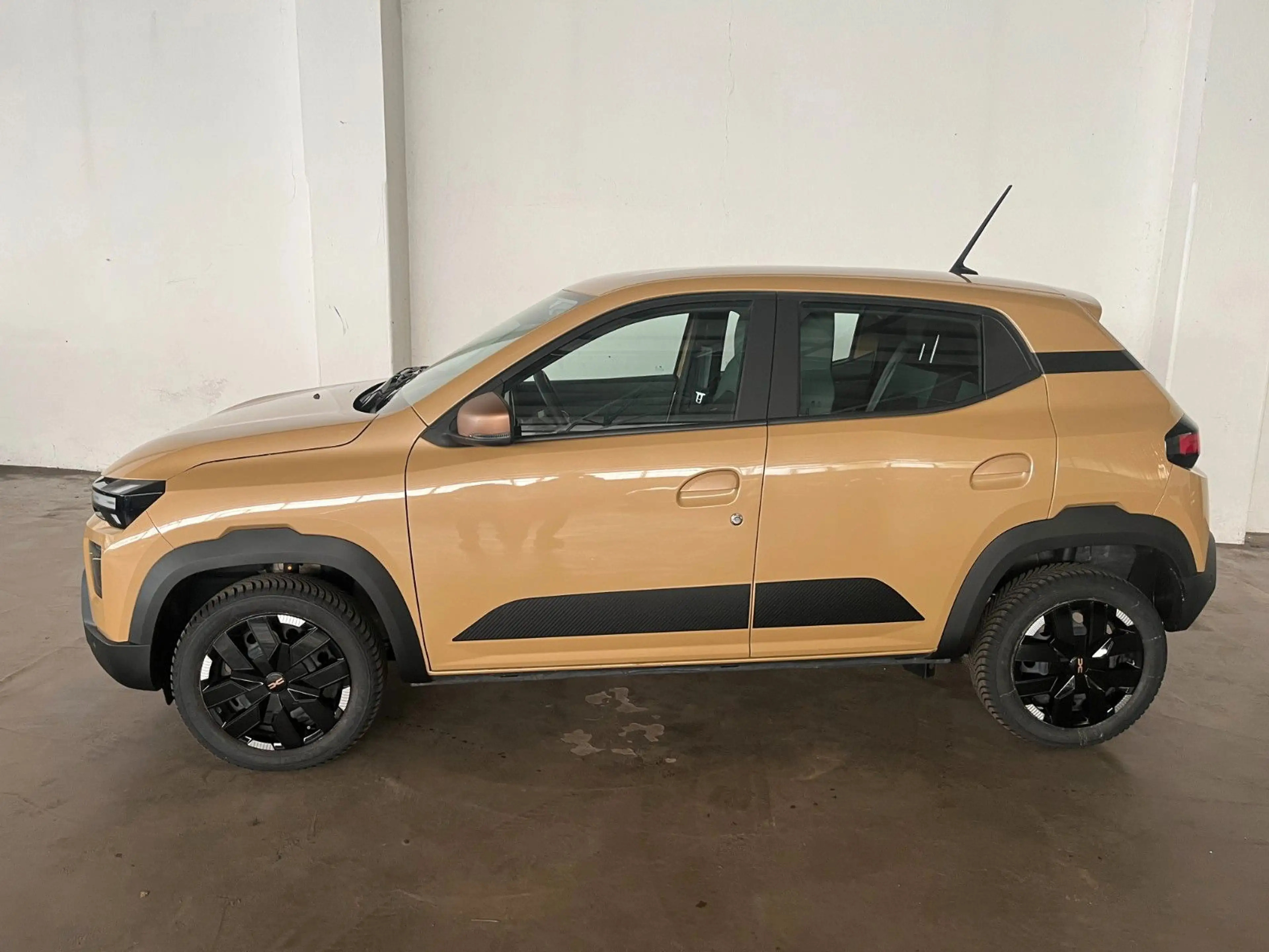 Dacia Spring Extreme ELECTRIC 65 — photo 3