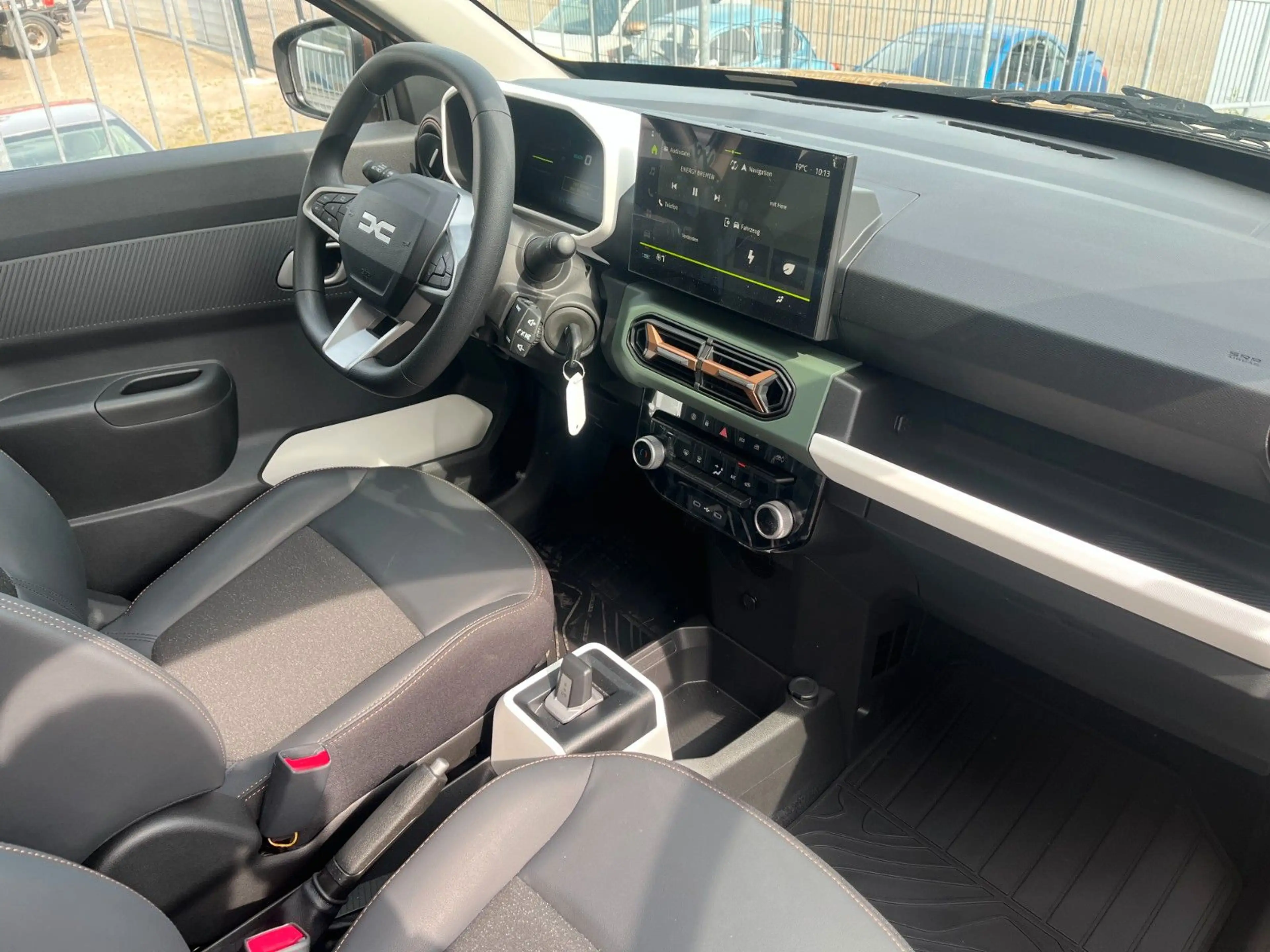 Dacia Spring Extreme ELECTRIC 65 — photo 15