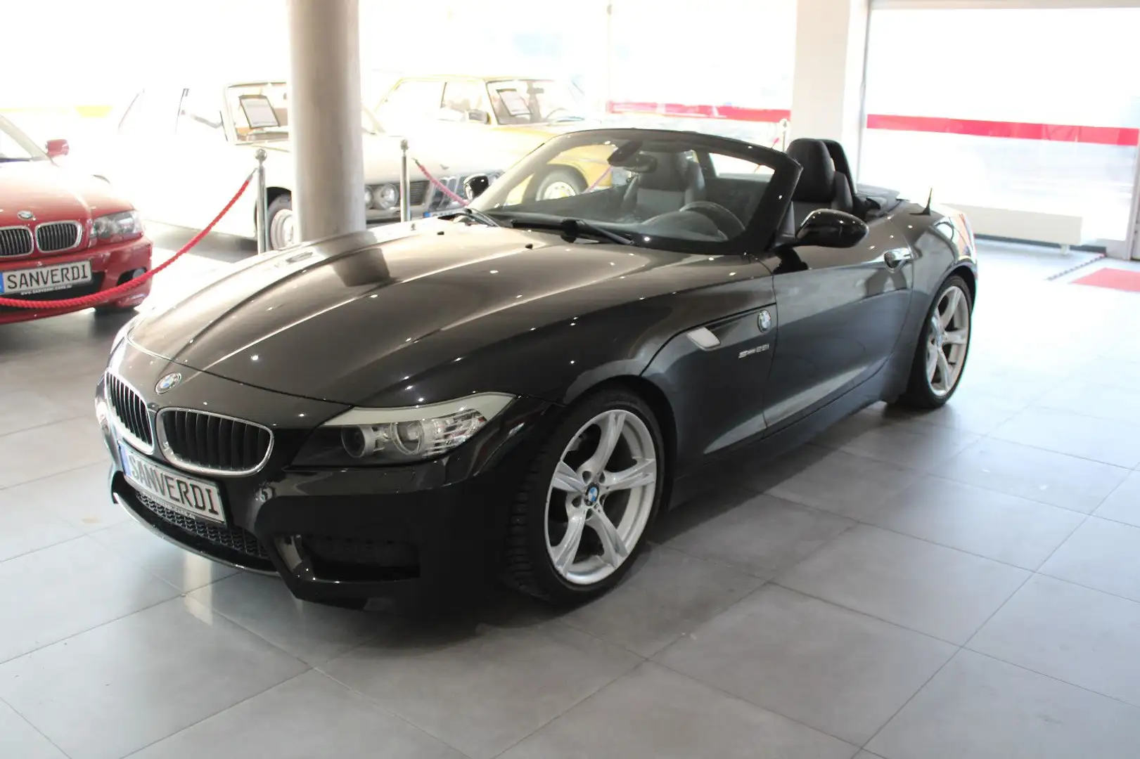 BMW Z4 sDrive28i M-SPORTPAKET *BRD*II.HAND*EURO 5* Černá - 1