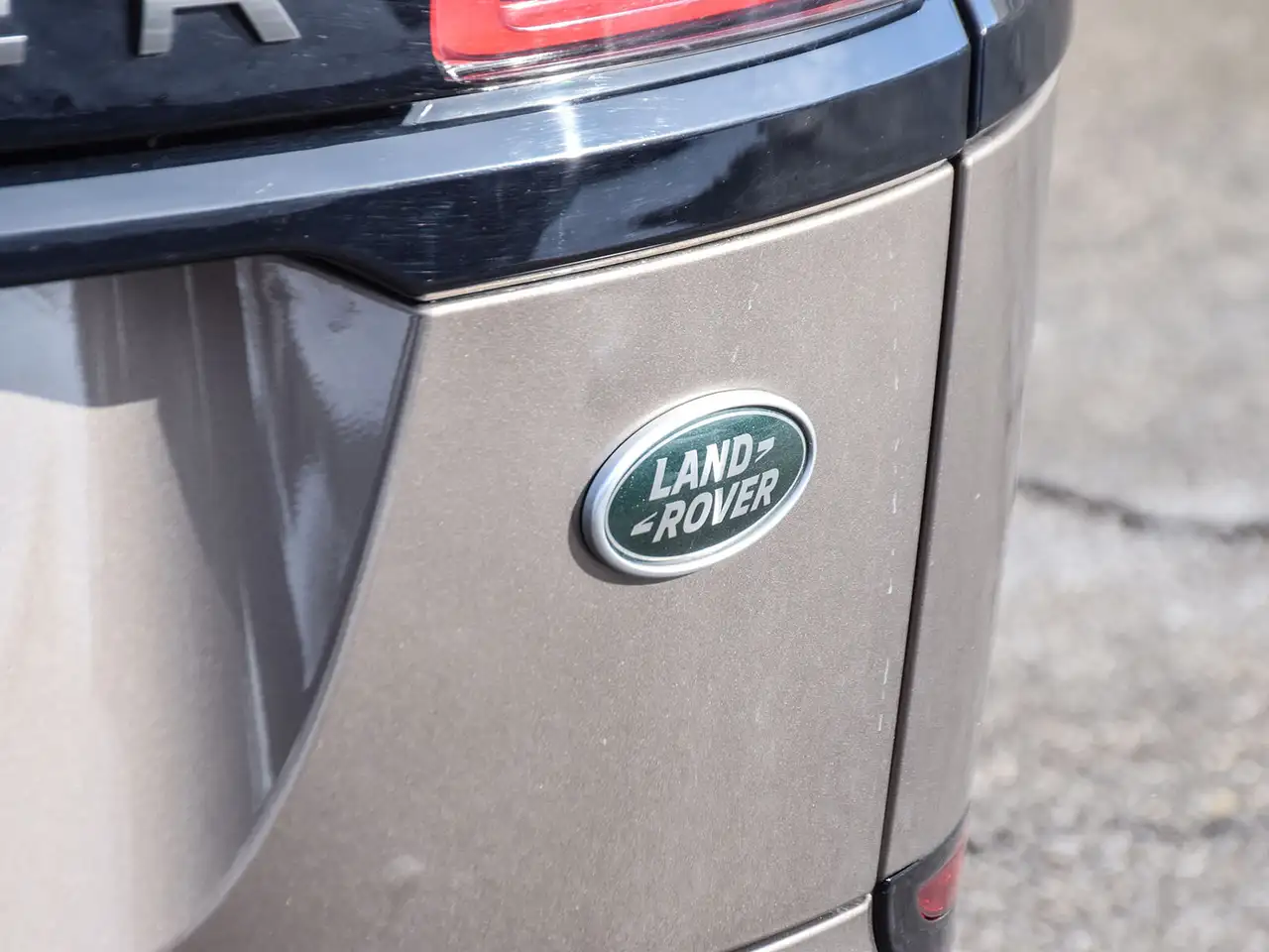 Land Rover Range Rover Velar снимка Land Rover Range Rover Velar