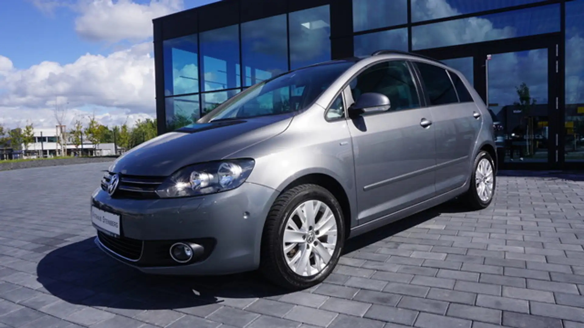 Volkswagen Golf Plus VI AUTOMATIK+NAVIGATION+SHZ+PDC Life Gris - 2