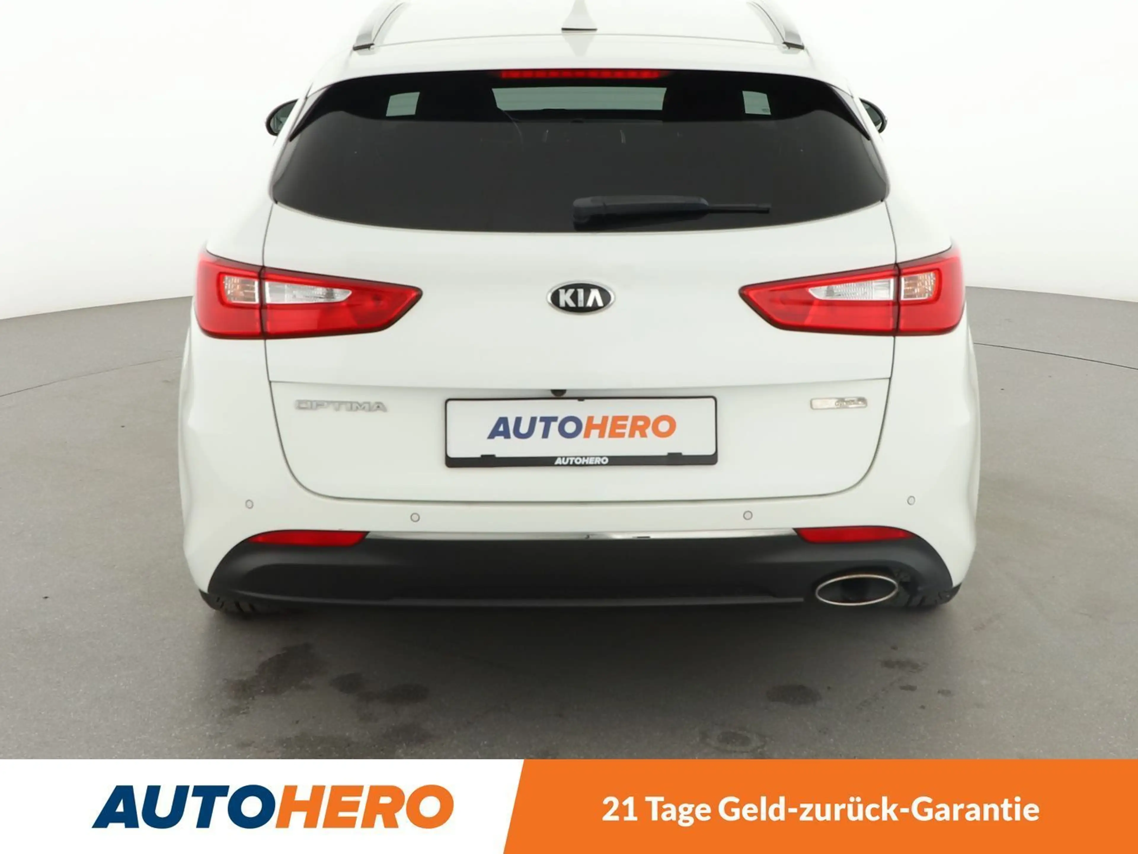 Kia Optima 1.7 CRDi Vision Aut*NAVI*TEMPO*CAM*PDC*SHZ* — photo 5