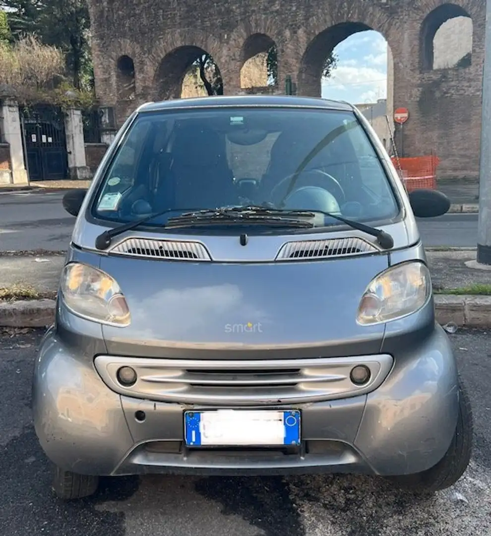 smart forTwo Fortwo 0.6 Smart Grijs - 2