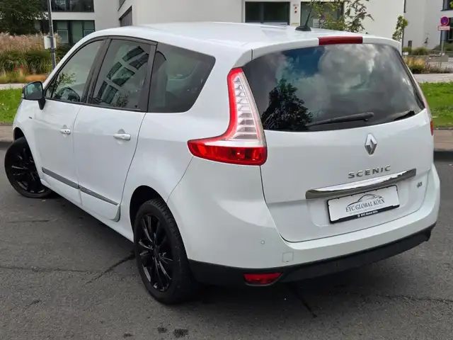 Renault Scenic view 28