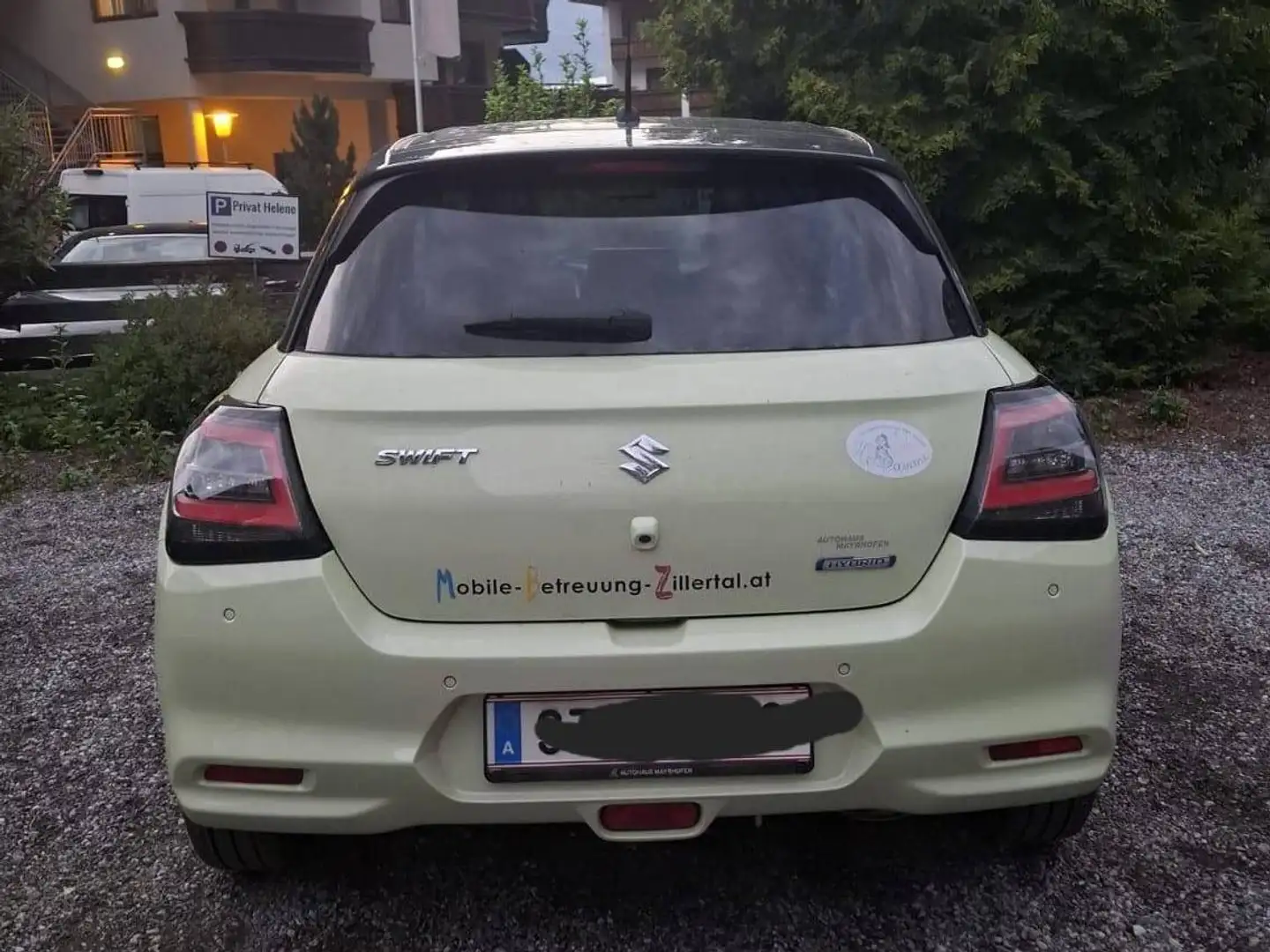 Suzuki Swift Swift 1,2 Hybrid Allgrip Shine Shine Gelb - 2