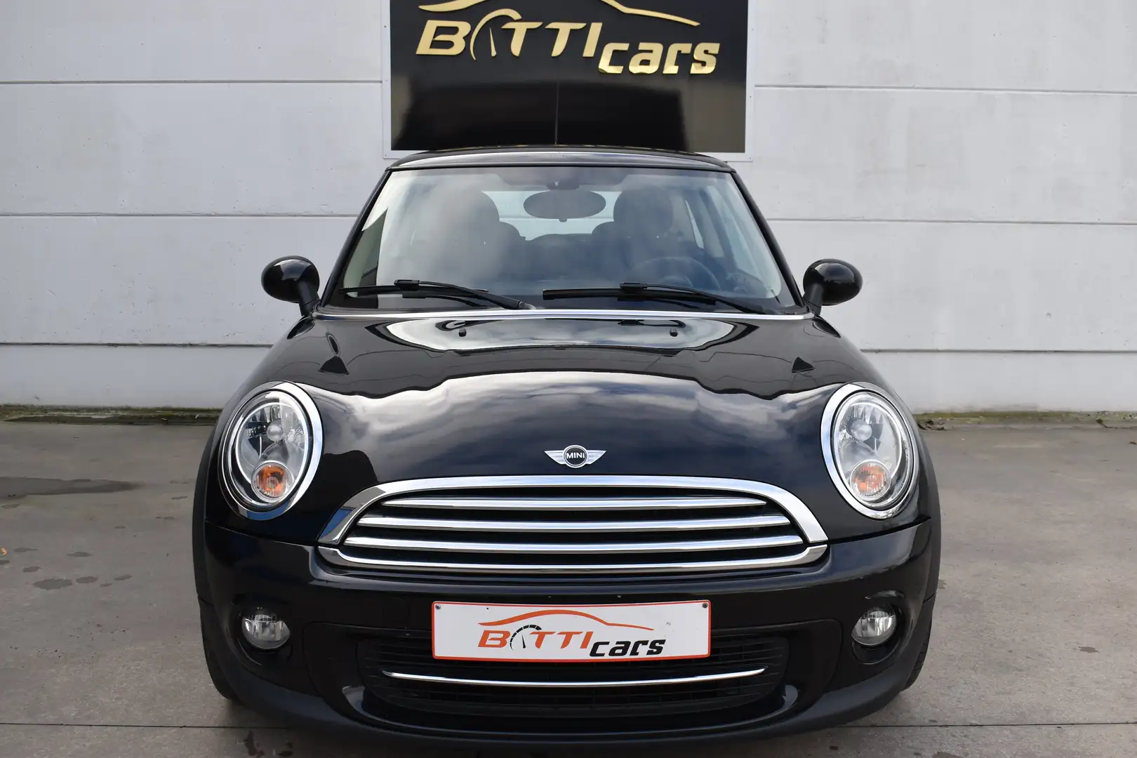 MINI Cooper D 2.0D Automaat* Airco* Navi* PDC Noir - 2