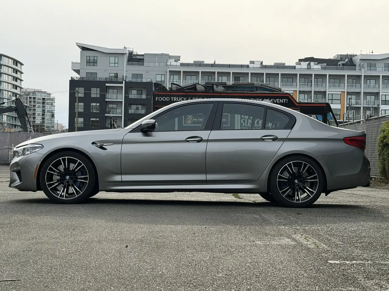 BMW M5 снимка BMW M5