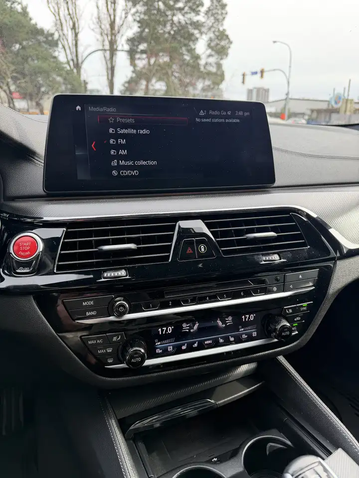 BMW M5 снимка BMW M5