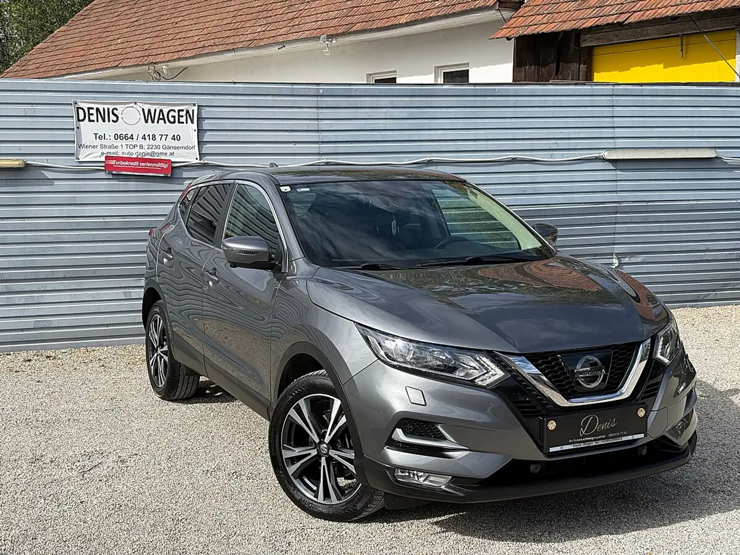 Nissan Qashqai 1.5 dCi DPF N-Connecta 4x2 1.Besitz FACELIFT Silber - 1