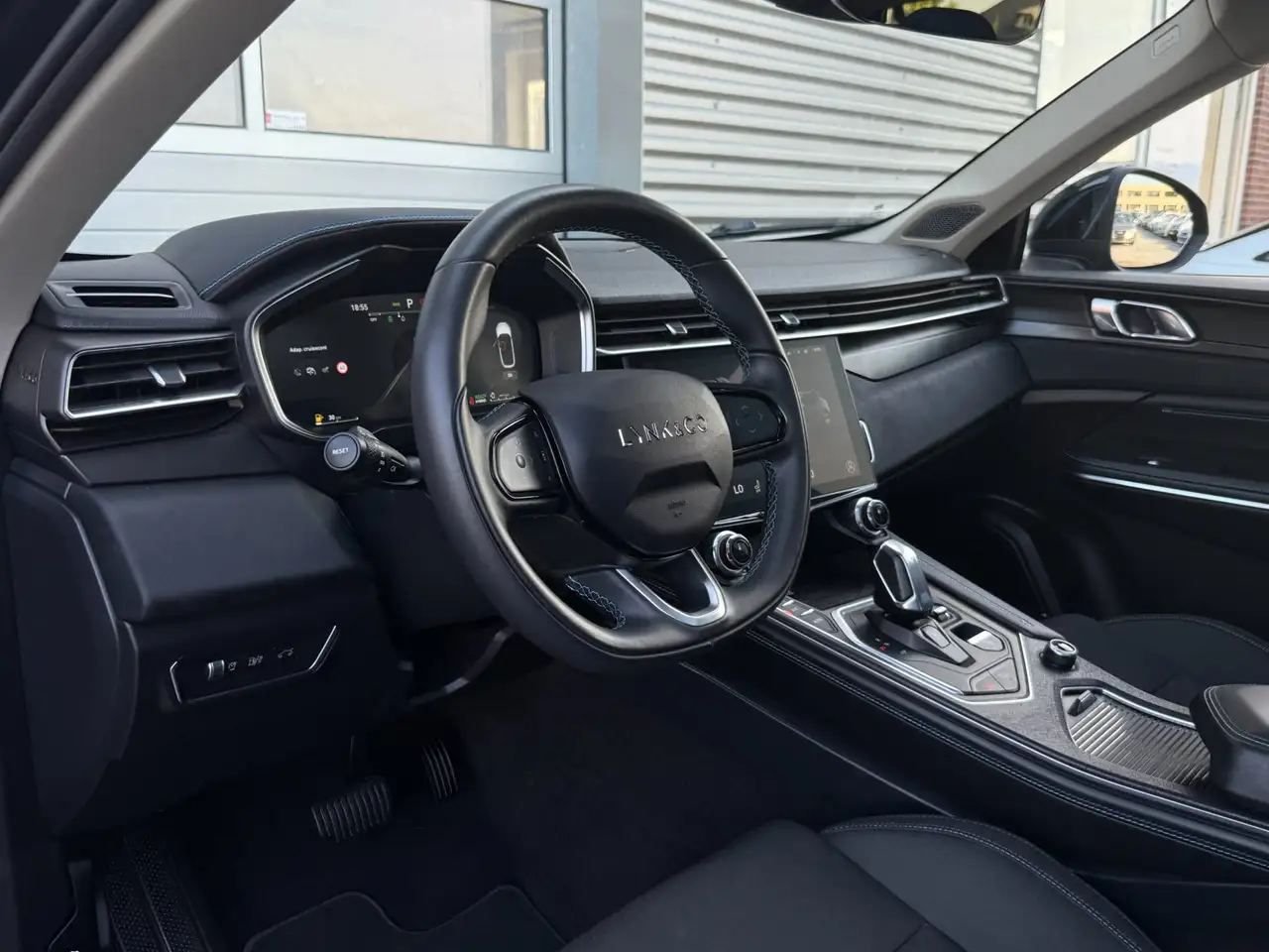 Lynk & Co 01 1.5 Plug-in Hybrid! 360° Camera! Pano! Virtual!, миниатюра 8