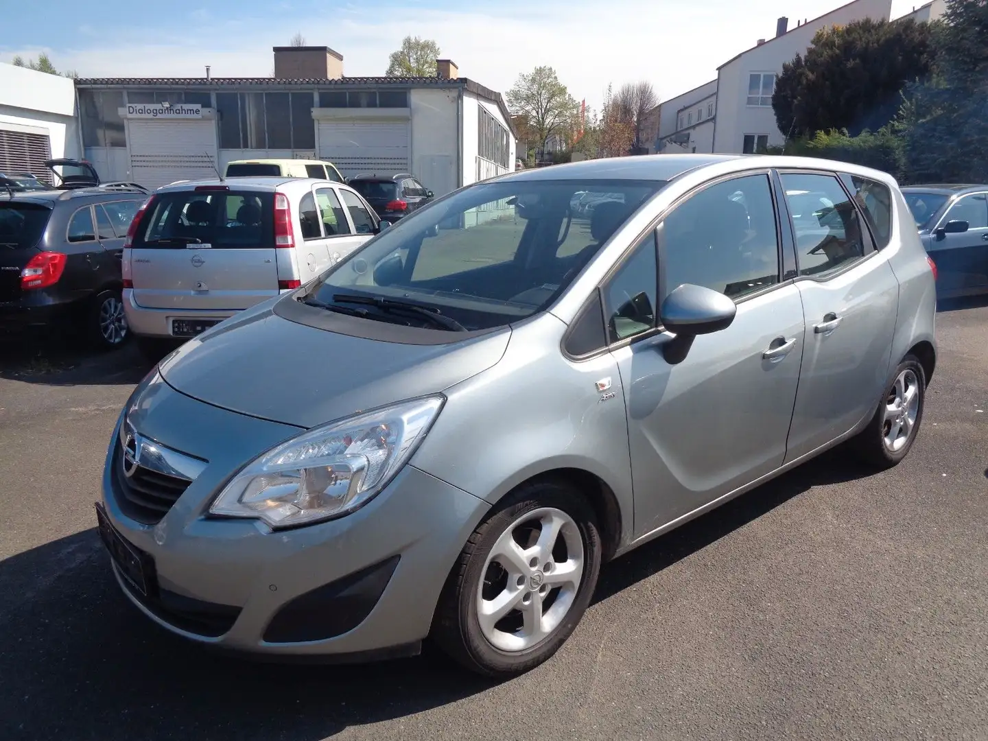 Opel Meriva B Active **AUTOMATIK** ~TURBOSCHADEN~ Plateado - 1
