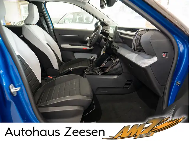 Citroen C3 view 2