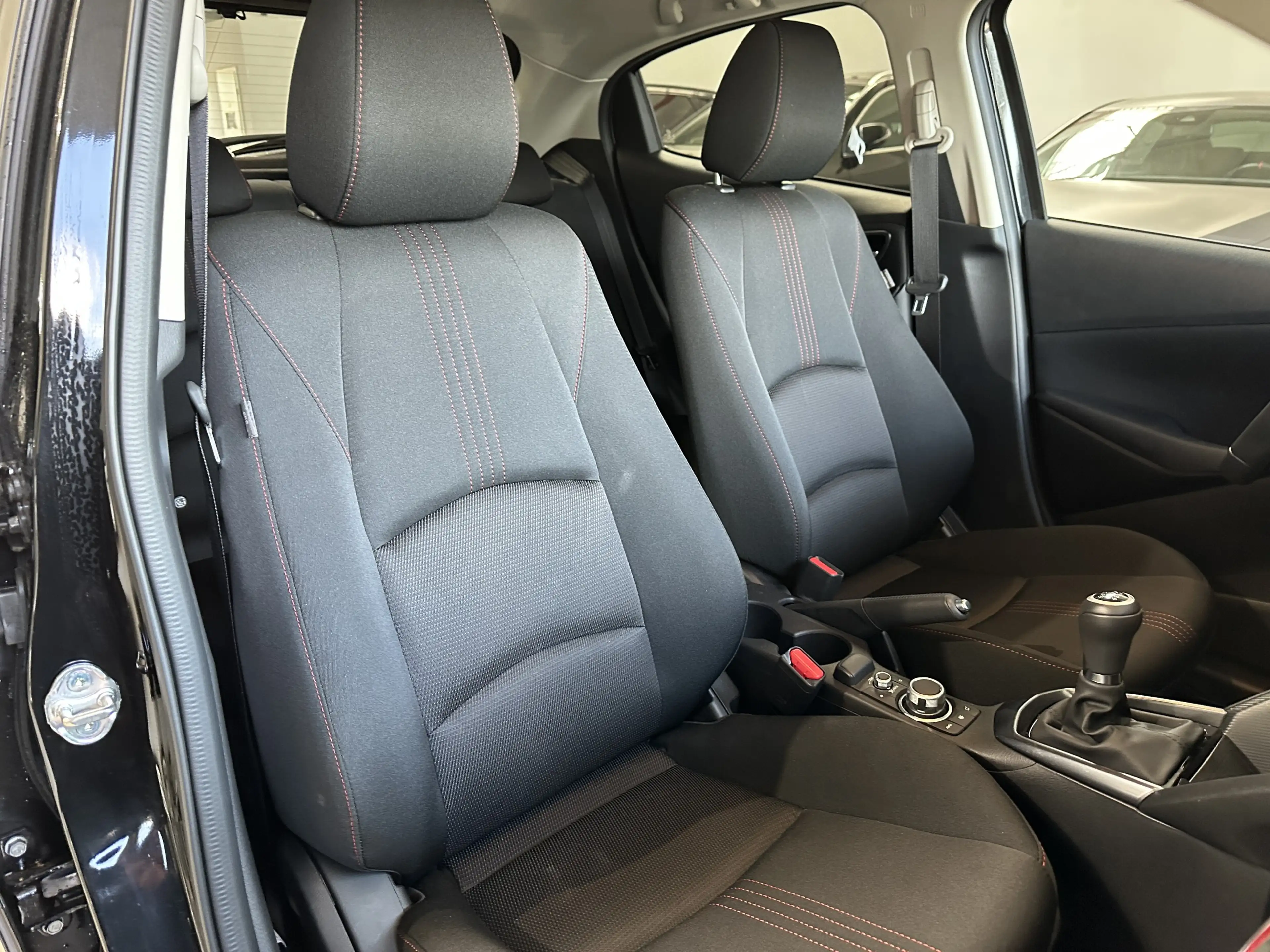 Mazda 2 Homura Navi LED Carplay Tempomat Kamera — photo 15