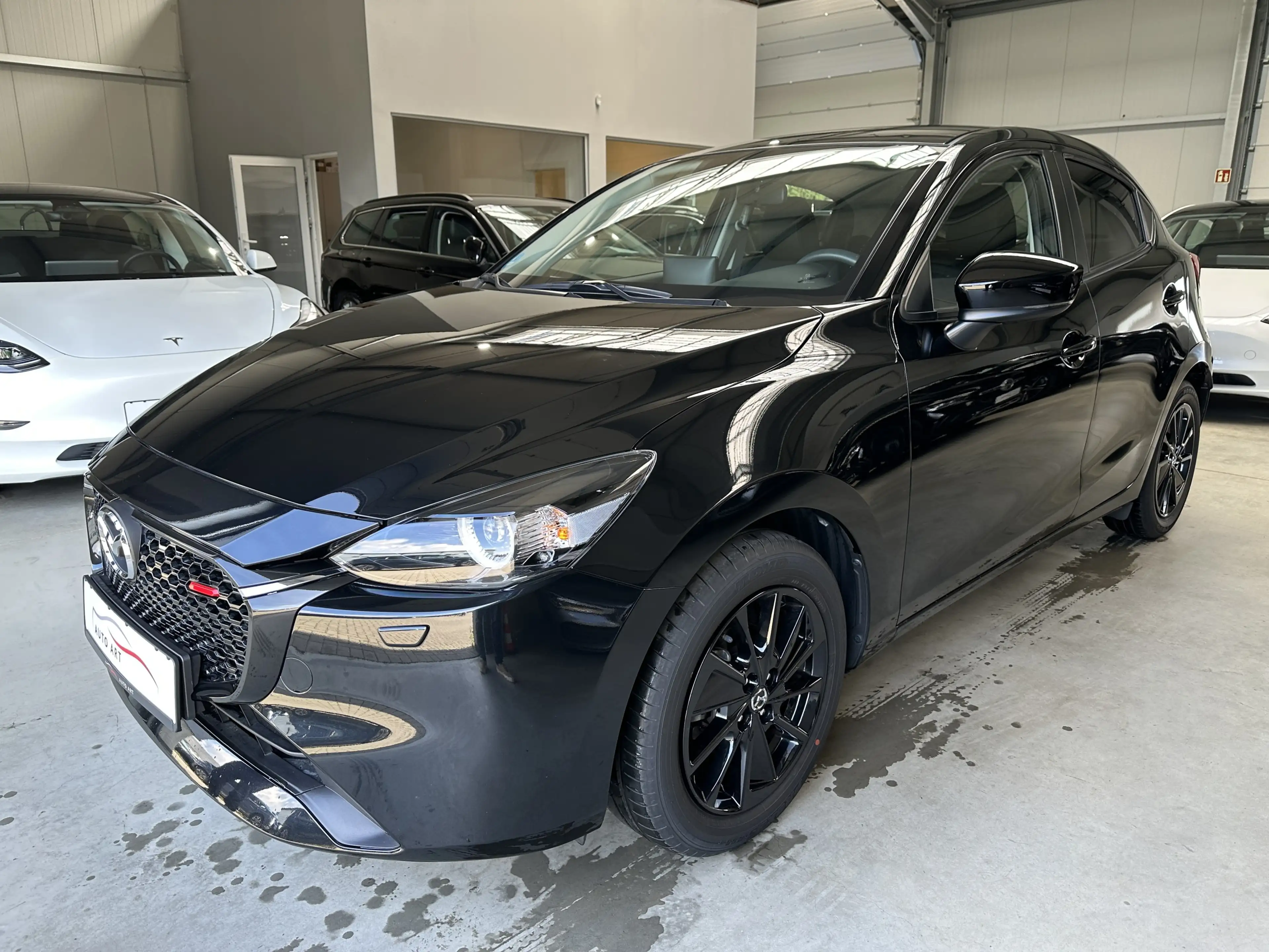 Mazda 2 Homura Navi LED Carplay Tempomat Kamera — photo 3