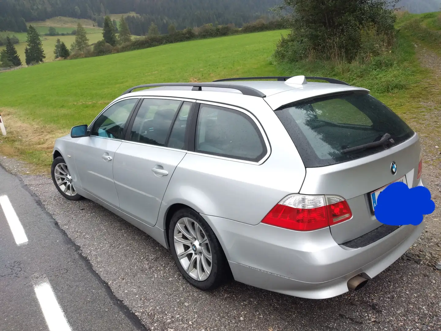 BMW 520 520d Touring Österreich-Paket Silber - 1