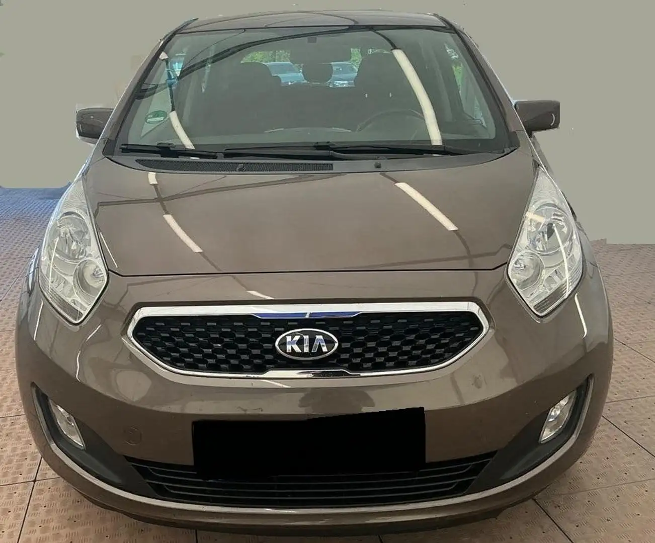 Kia Venga 1,6 CVVT Dream Team AUTOMATIK SITZHEIZ AHK Beige - 1