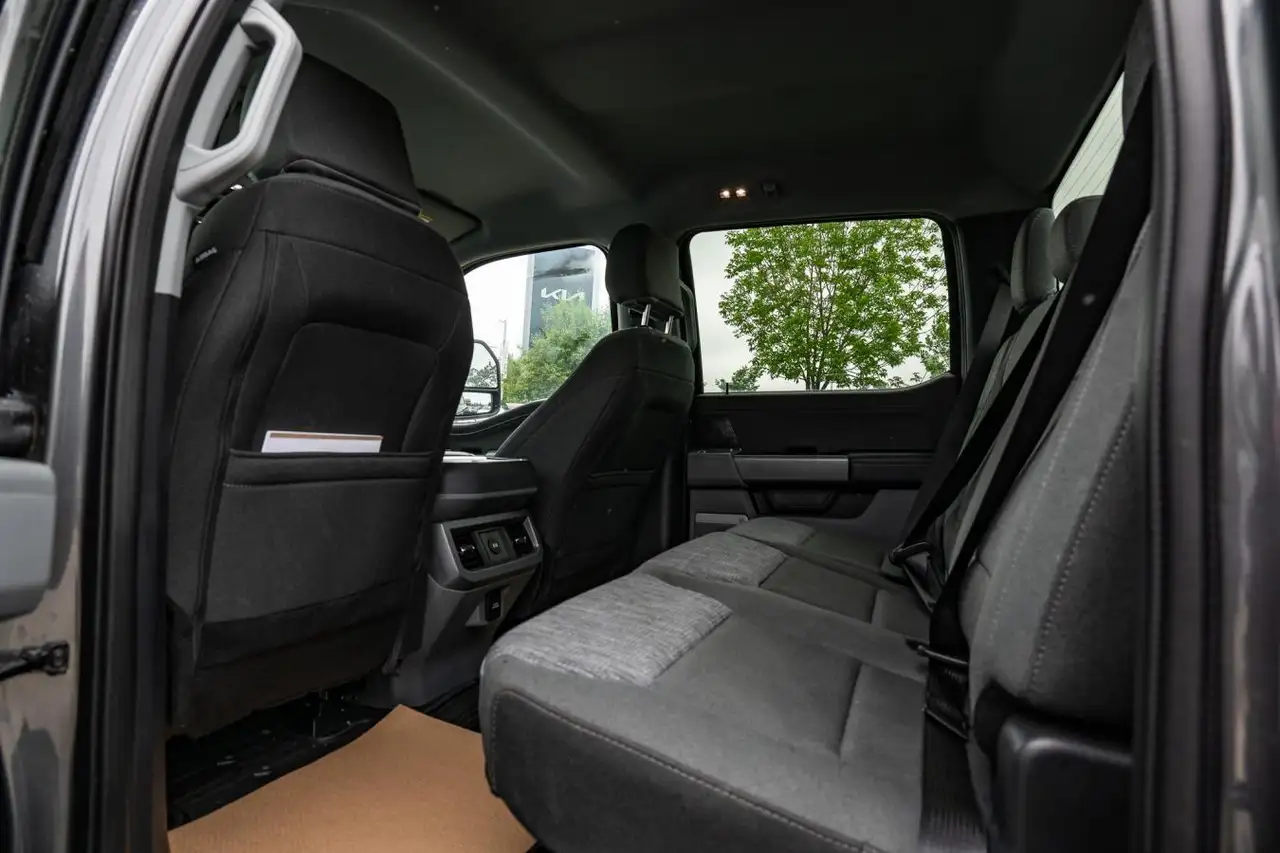 Ford F 350 снимка Ford F 350