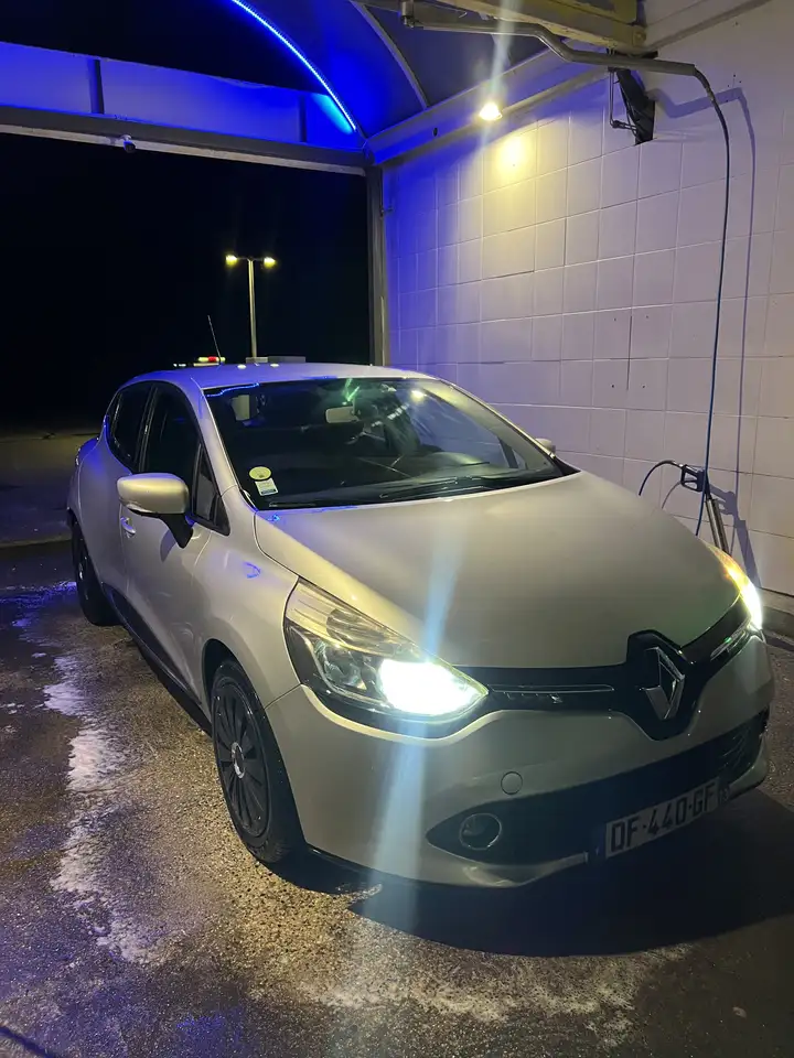 Renault Clio IV dCi 90 Energy eco2 Business 82g