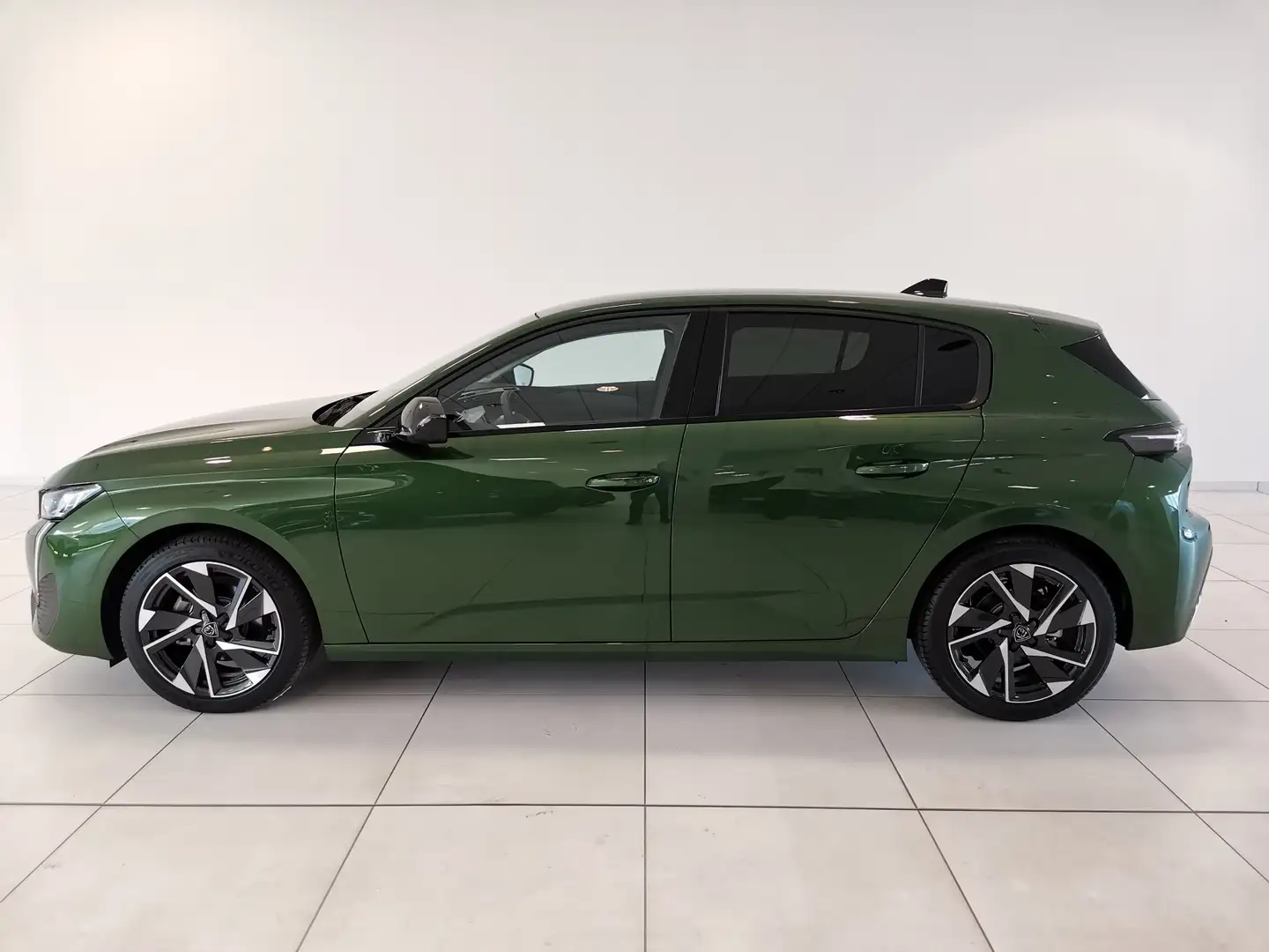 Peugeot 308 1.2 PureTech Turbo Allure Pack Grün - 2