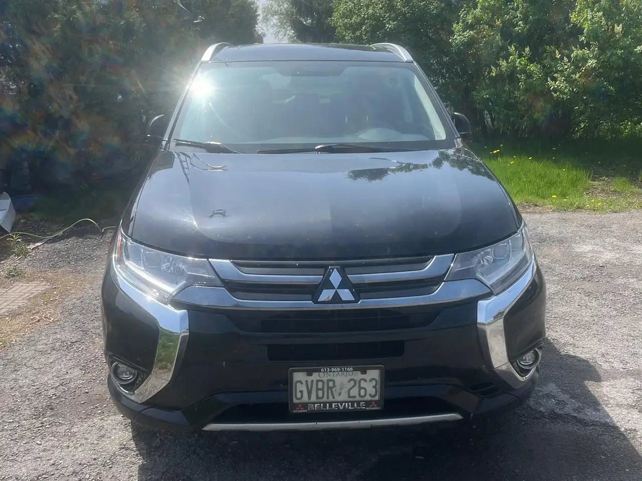 Mitsubishi Outlander снимка Mitsubishi Outlander