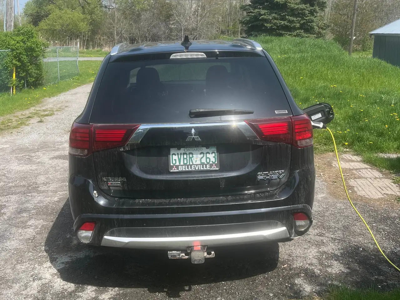 Mitsubishi Outlander снимка Mitsubishi Outlander