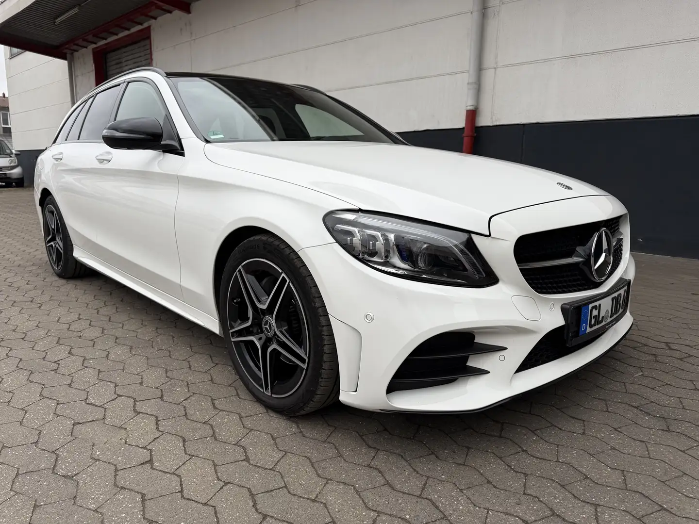 Mercedes-Benz C 220 AMG Line*2hd.*42tkm*Pano*360 Kam*Led*Alcantara*18Z Blanco - 2