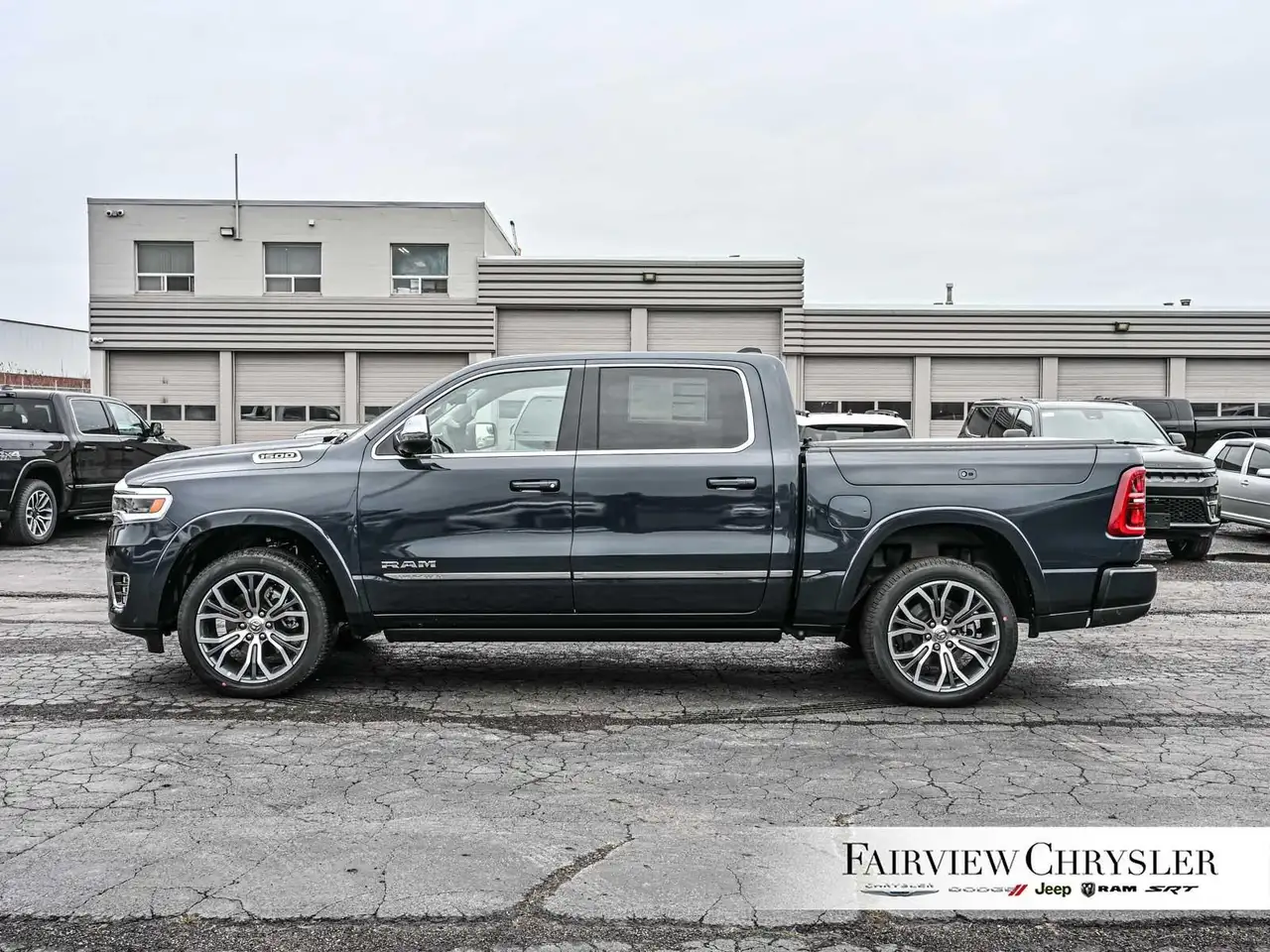 RAM 1500 снимка RAM 1500
