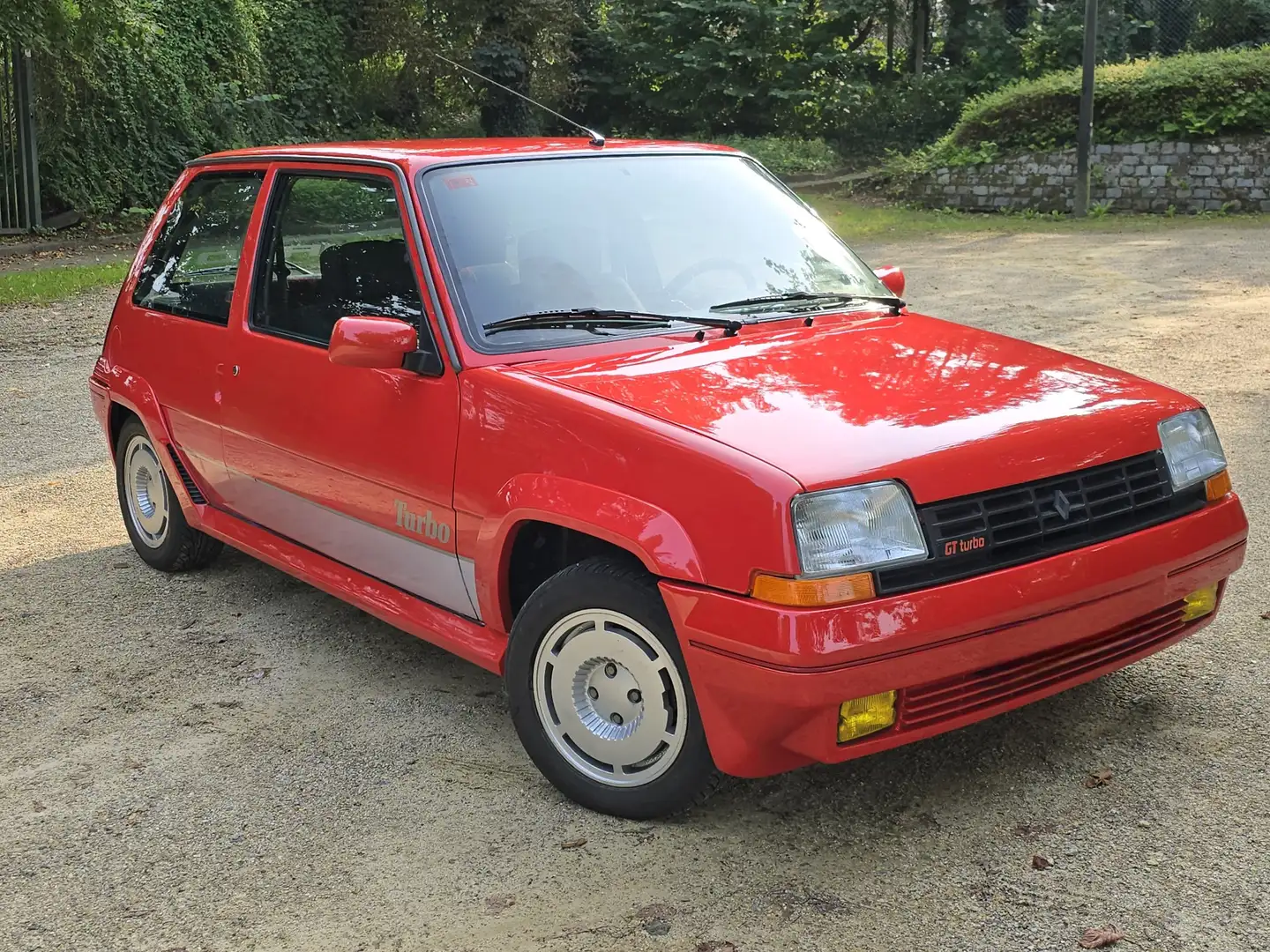 Renault Super 5 Gt turbo - 2