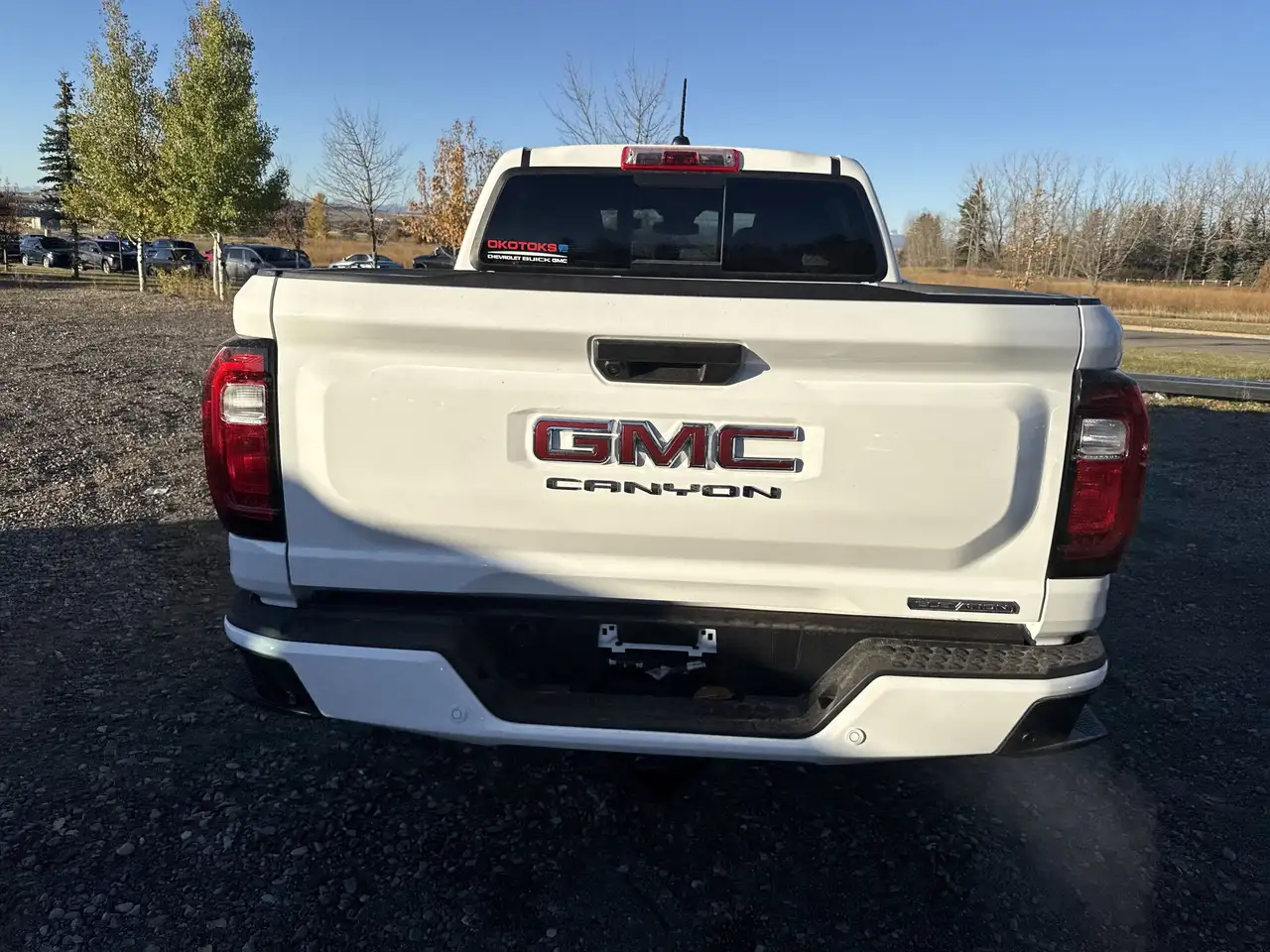 GMC Canyon снимка GMC Canyon