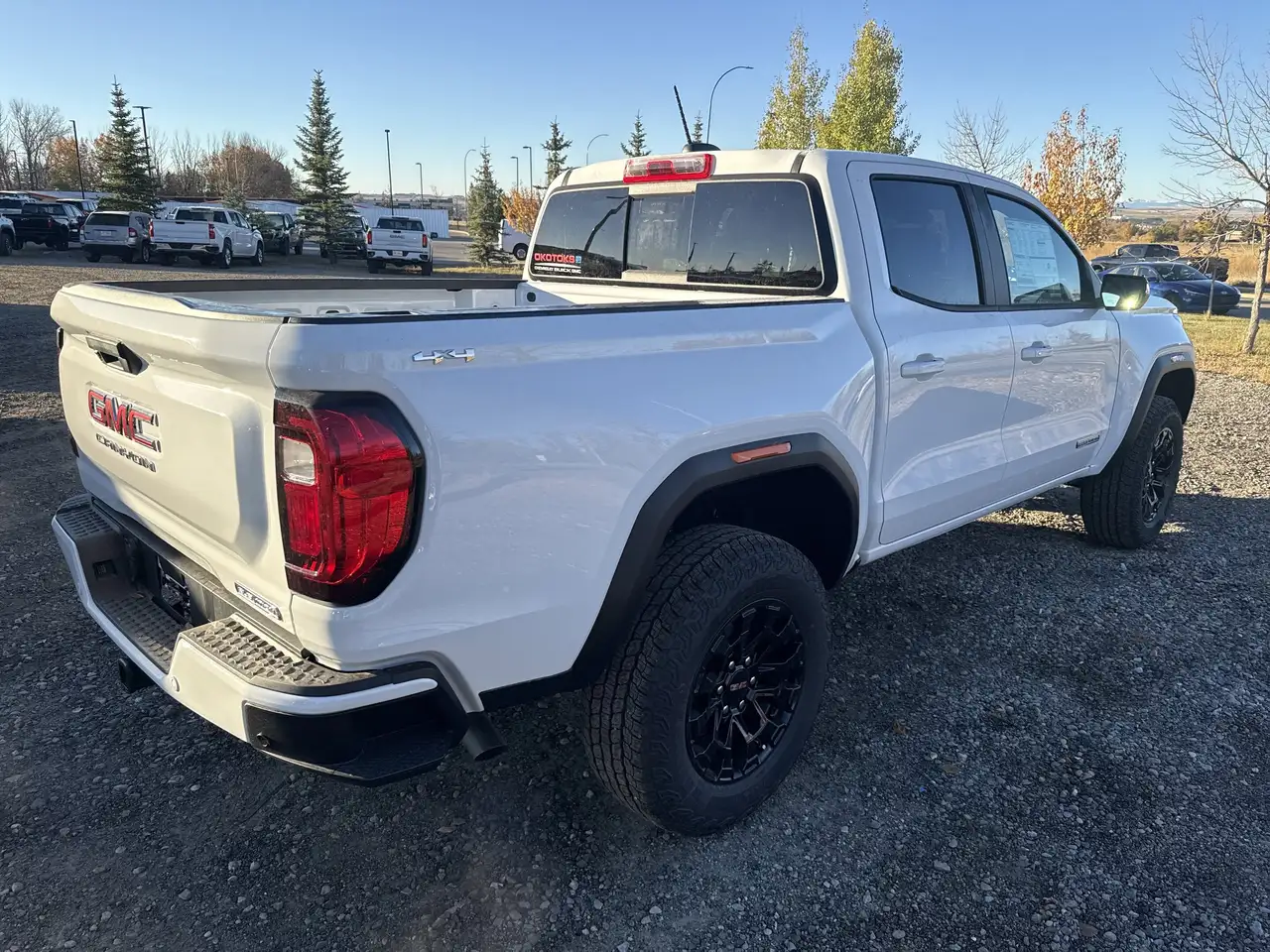 GMC Canyon снимка GMC Canyon