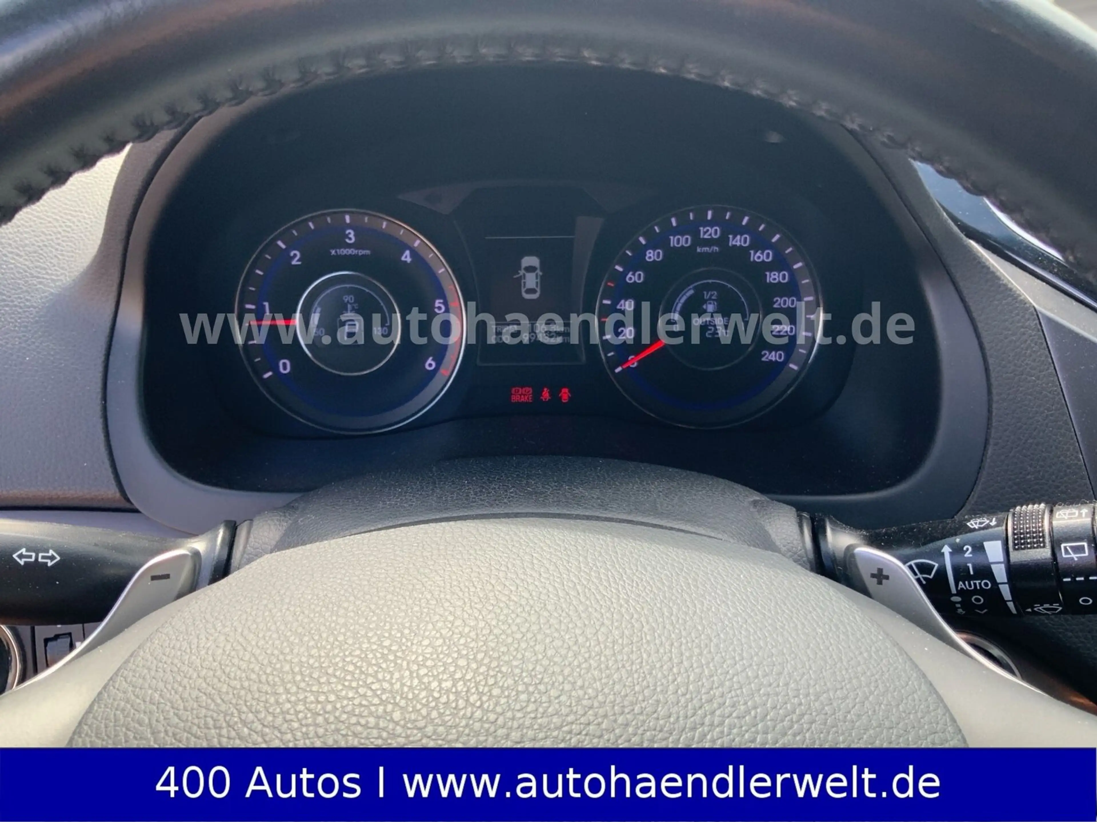 Hyundai i40 Kombi 1.7 CRDi Automatik Style — photo 9