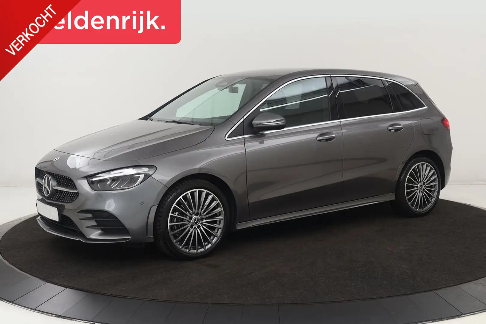 Mercedes-Benz B 250 250e AMG | Stoelverwarming | Camera | Sfeerverlich Grijs - 1