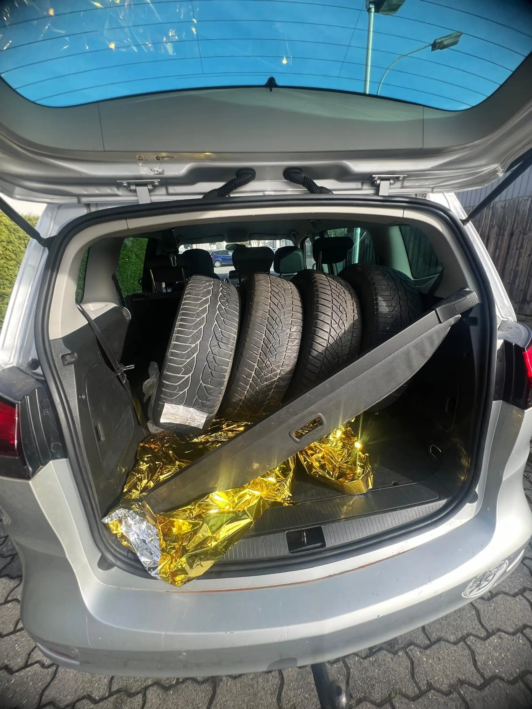 Opel Zafira Tourer Edition — photo 8