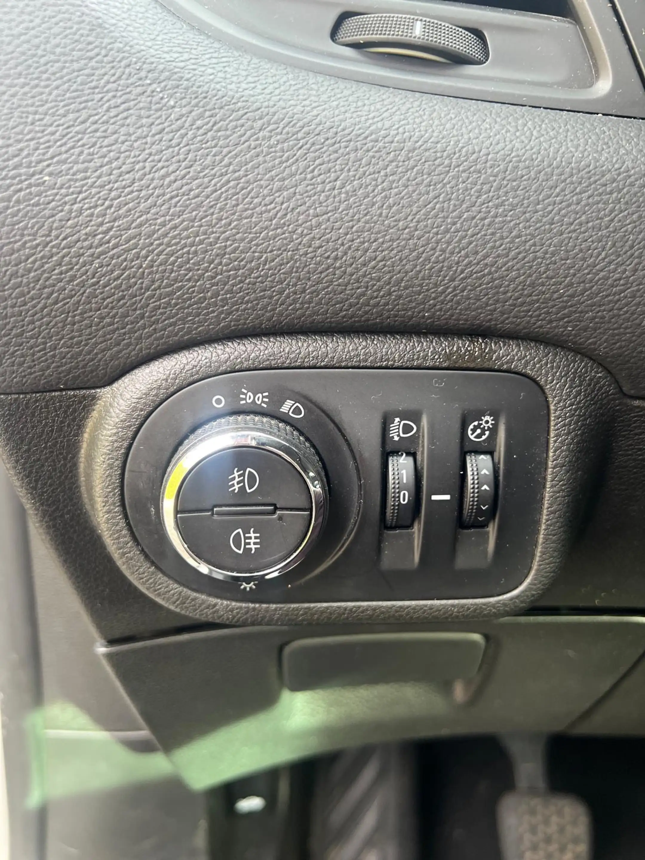 Opel Zafira Tourer Edition — photo 4