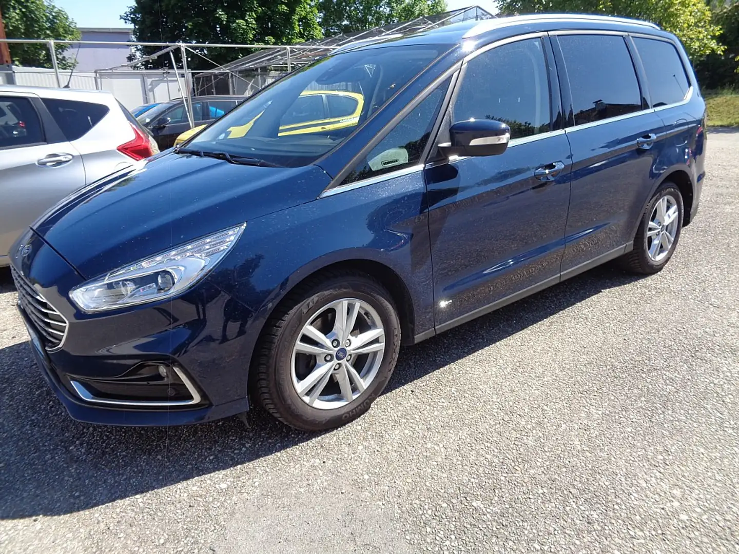 Ford Galaxy 2,0 EcoBlue SCR 4x4-AWD Titanium Aut. Blau - 1