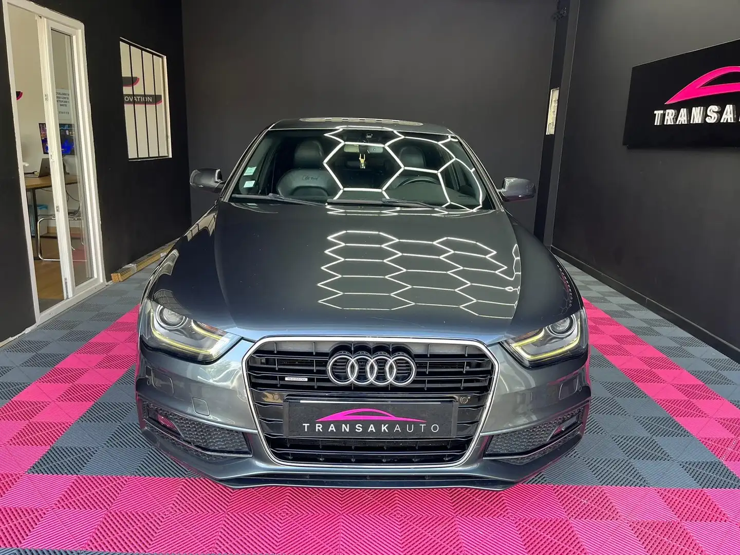 Audi A4 Quattro S Line S Tronic A Szary - 2