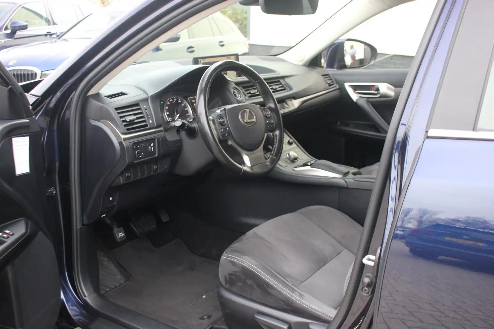 Lexus CT 200h Luxury Line | Camera | Sportstoelen | Blue - 2