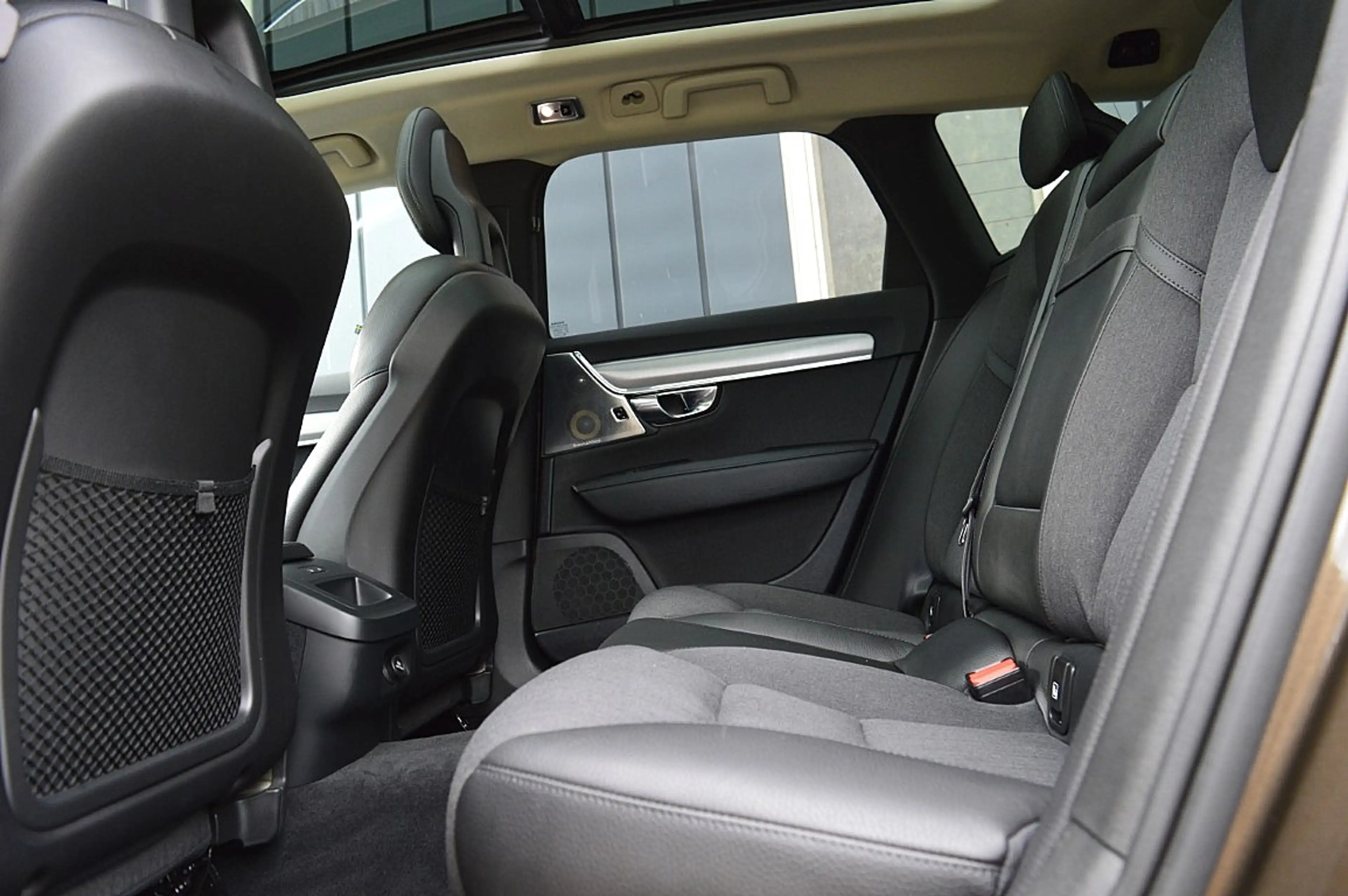 Volvo V90 2.0 T5 Momentum Rijklaarprijs-Garantie Panorama da — photo 17