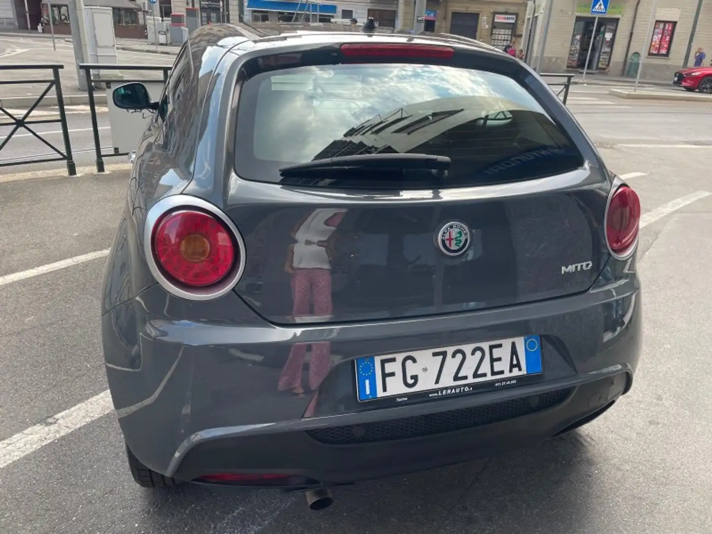 Alfa Romeo MiTo 1.4 Progression 78cv E6 Gris - 2