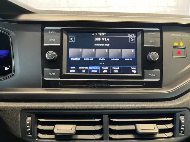 Volkswagen Polo view 13