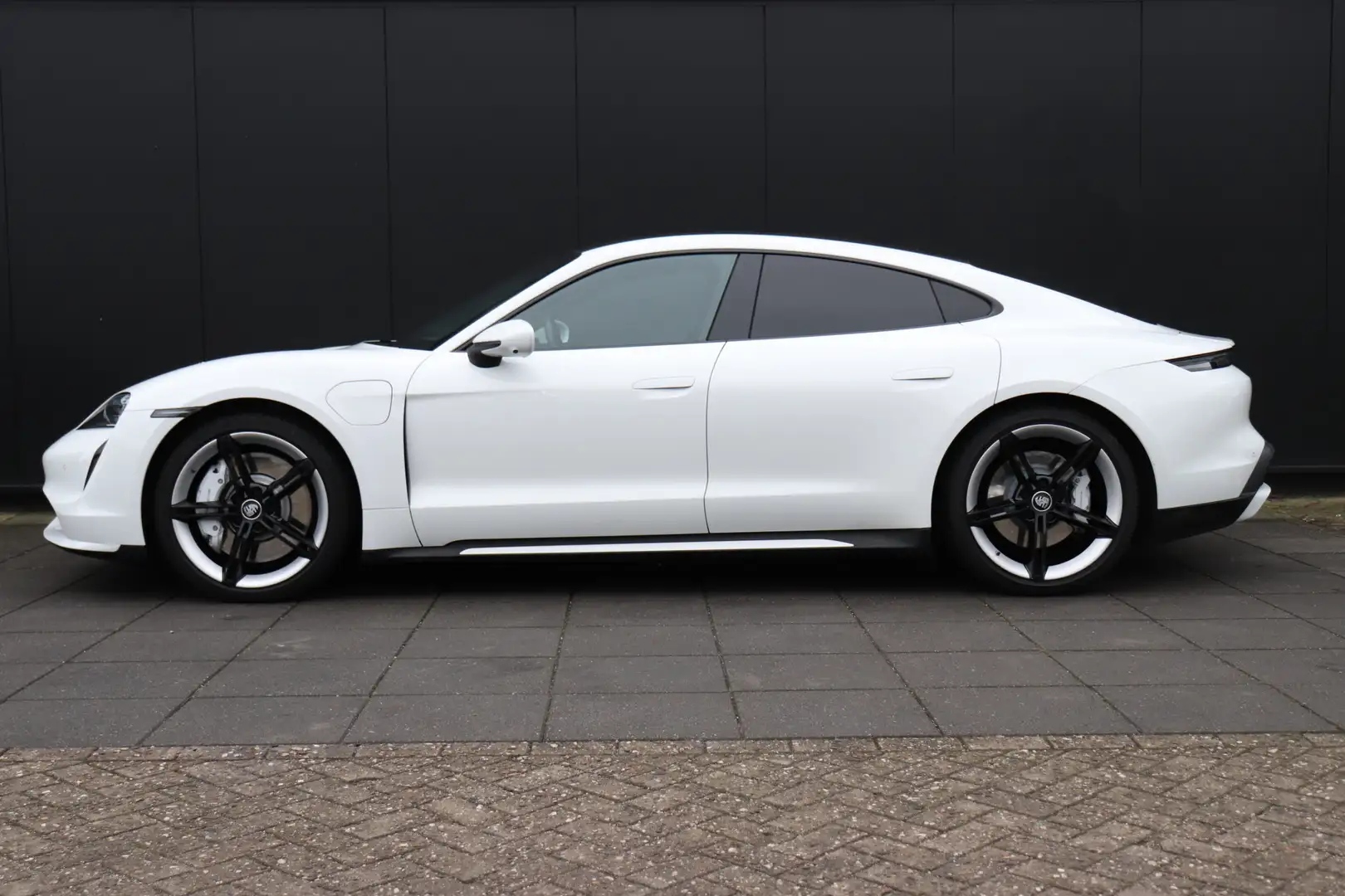 Porsche Taycan Turbo 93 kWh | 626 PK | MEMORY | STOELVERW. | BOSE Wit - 2