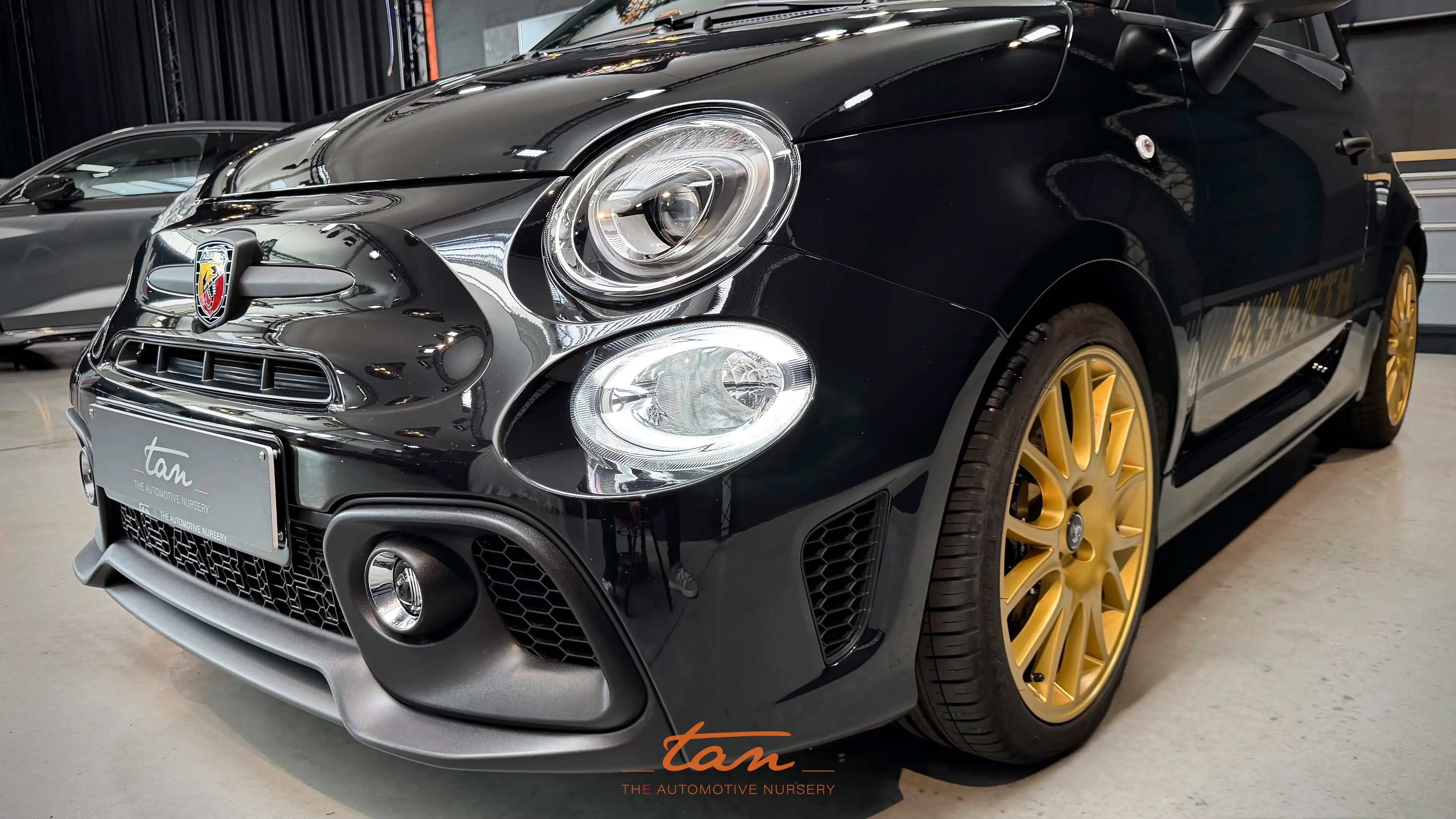 Abarth 695 695 1.4 T-Jet 75 Anniversario (EU6.4) — photo 27