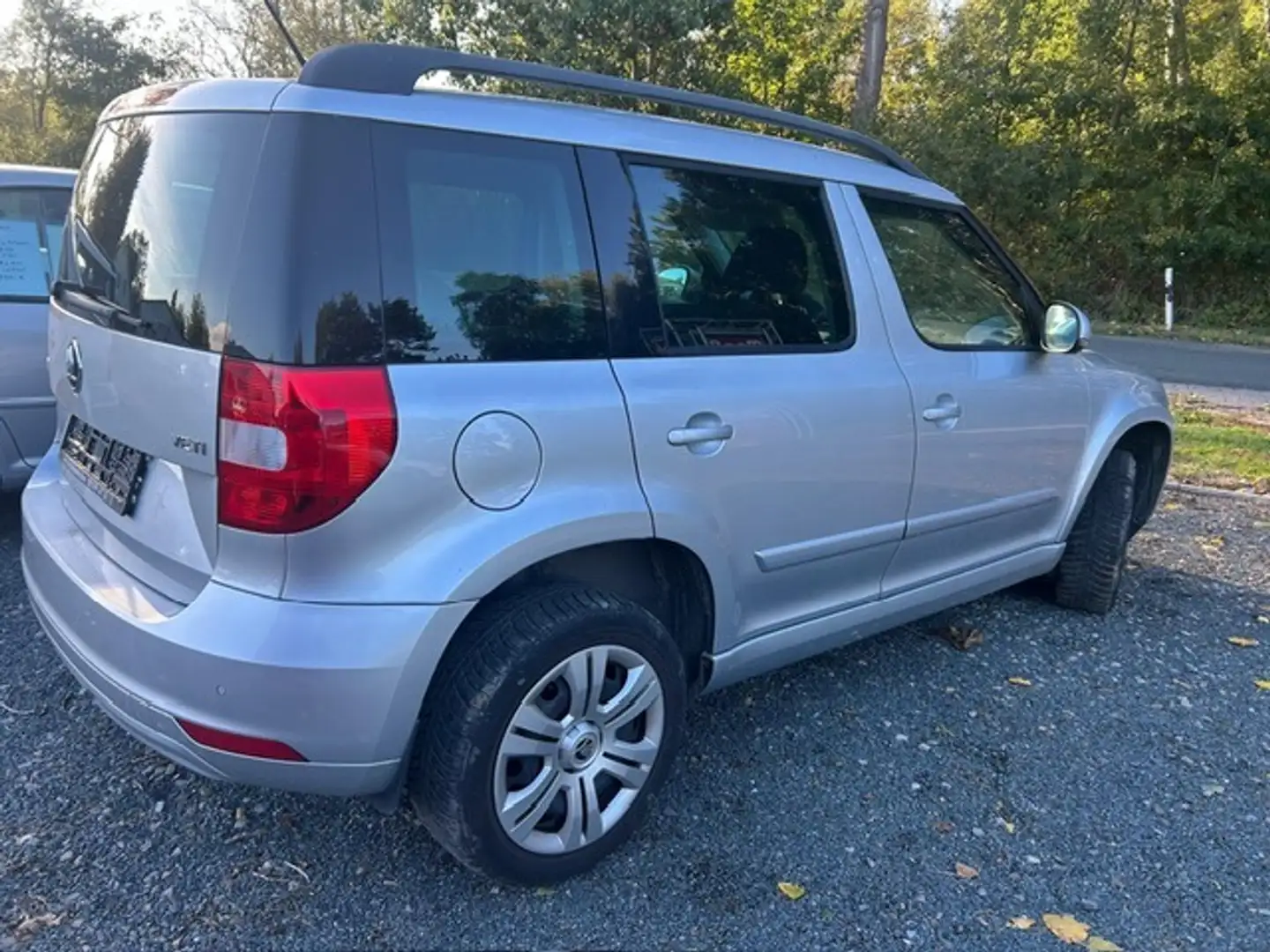 Skoda Sonstige Yeti,AHK Active Silber - 2