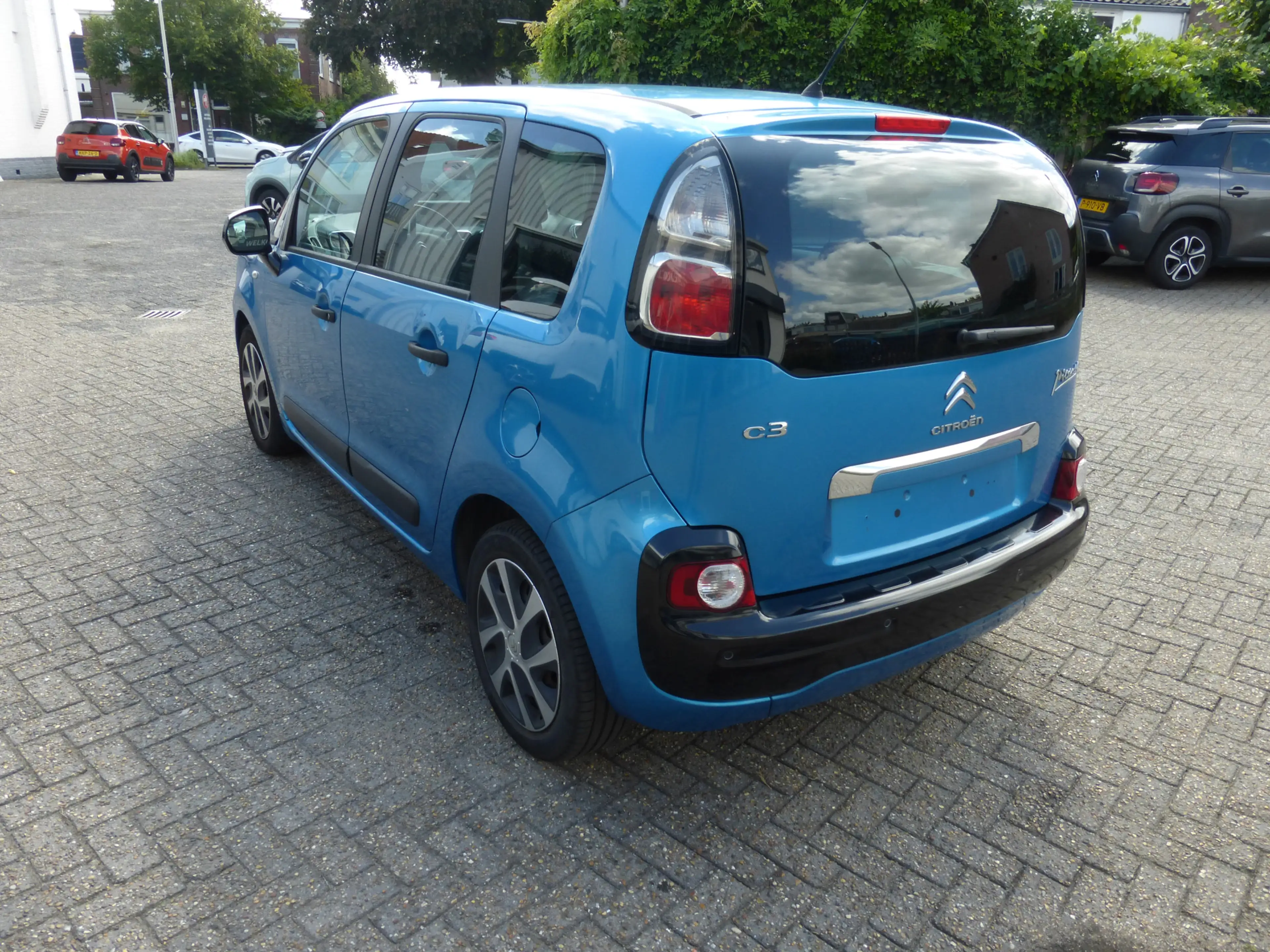 Citroen C3 Picasso 1.4 VTi Tendance — photo 10