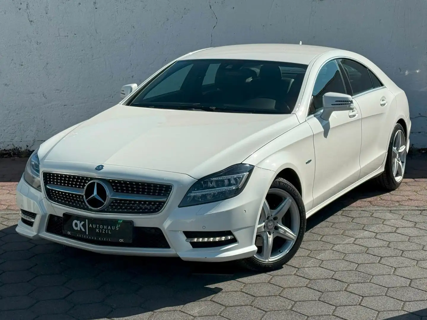 Mercedes-Benz CLS 350 CDI 4Matic AMG Spotpaket Designo Logic7 Blanc - 1