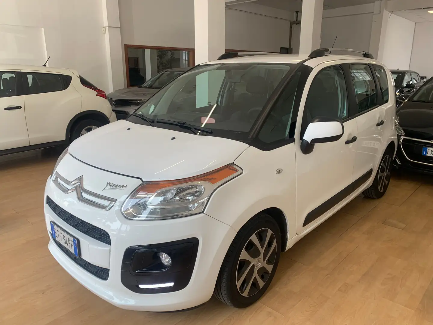 Citroen C3 Picasso 1.4 vti Seduction Gpl FL Bianco - 1