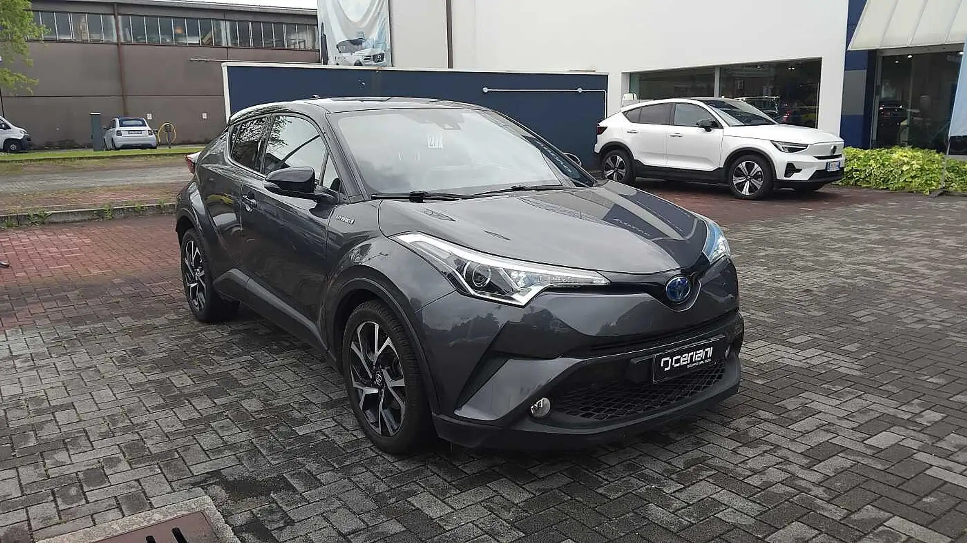 Toyota C-HR 1.8 Hybrid E-CVT Style Gris - 1